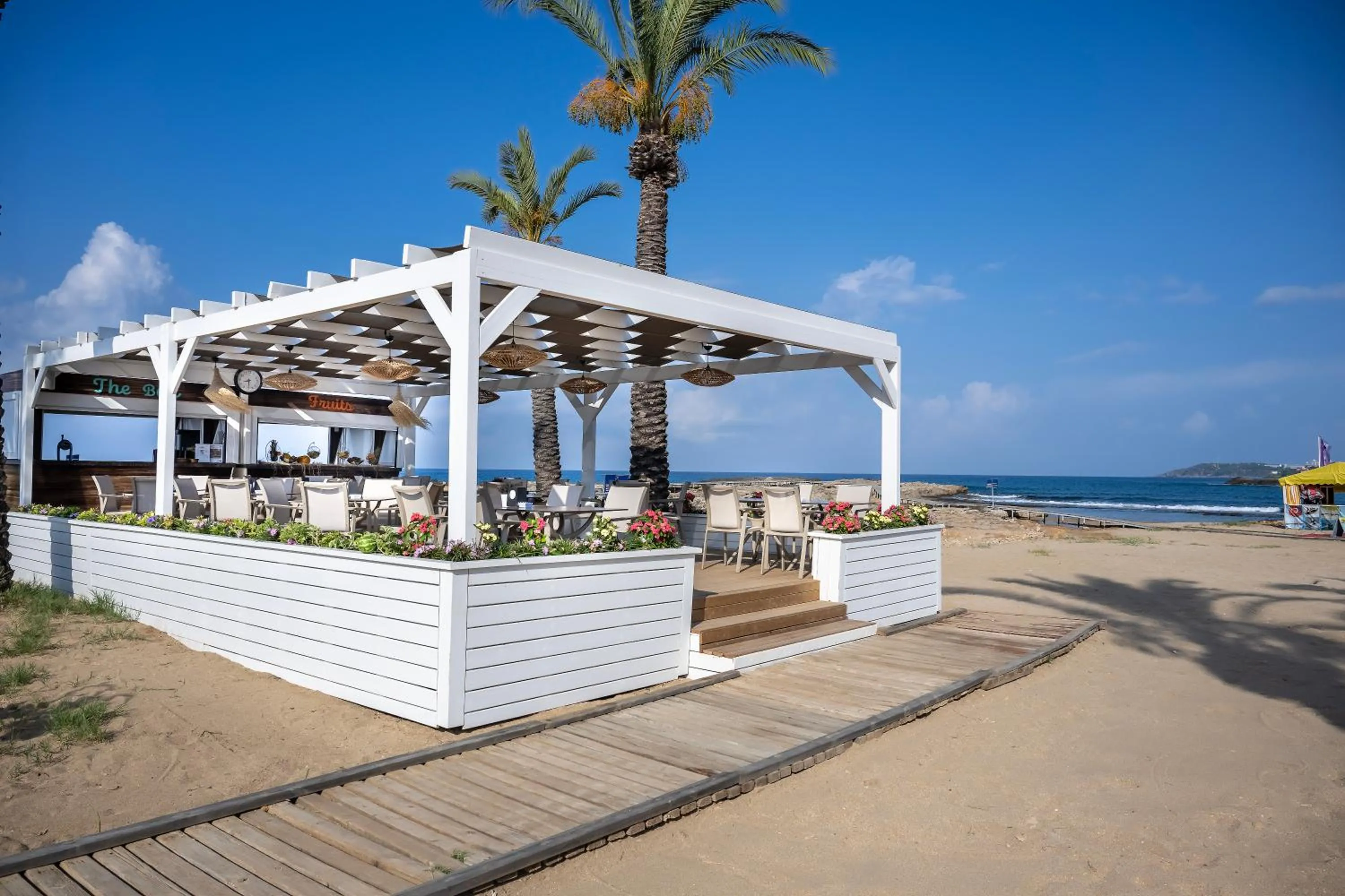 Beach in Oz Hotels Incekum Beach