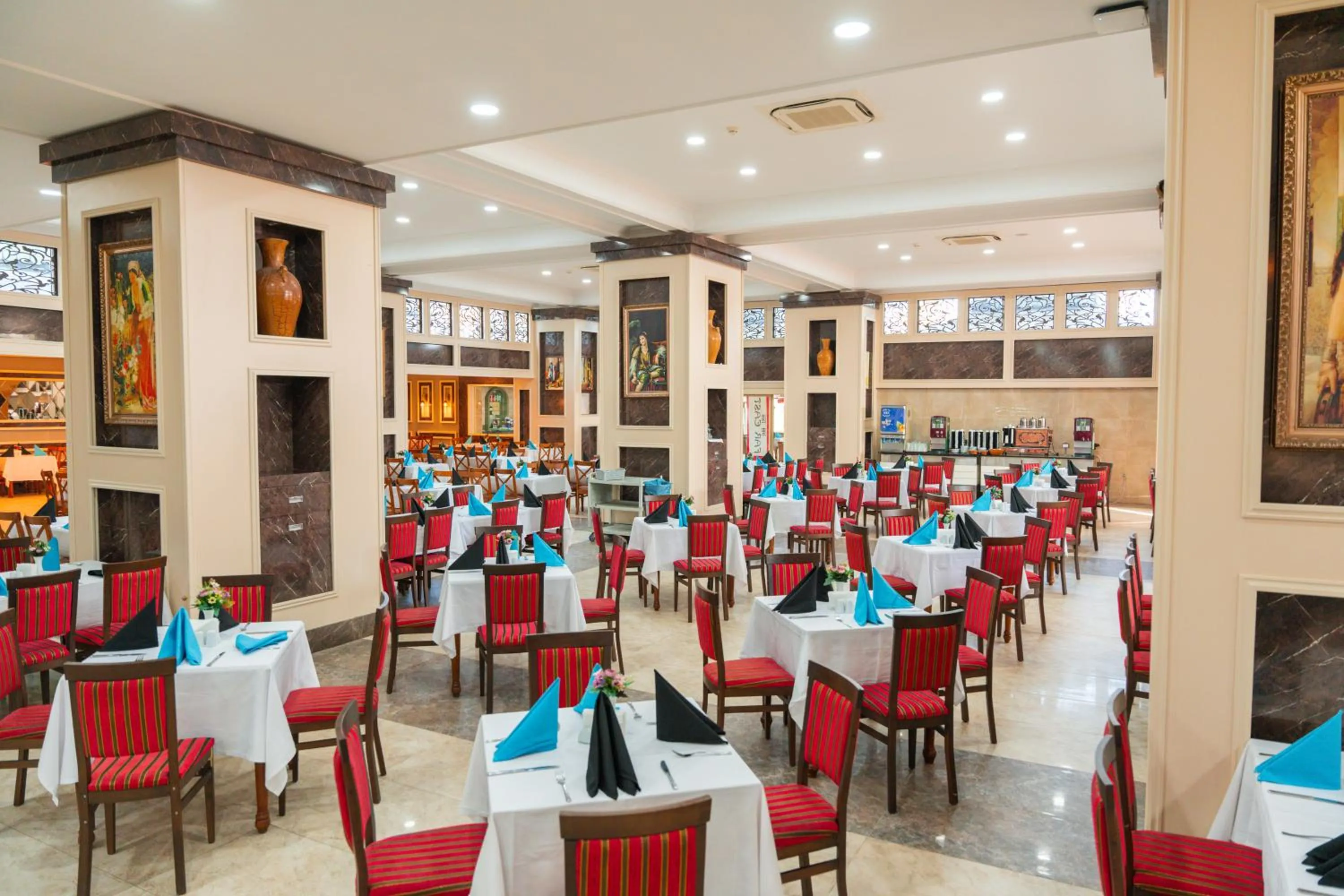 Restaurant/places to eat in Oz Hotels Incekum Beach