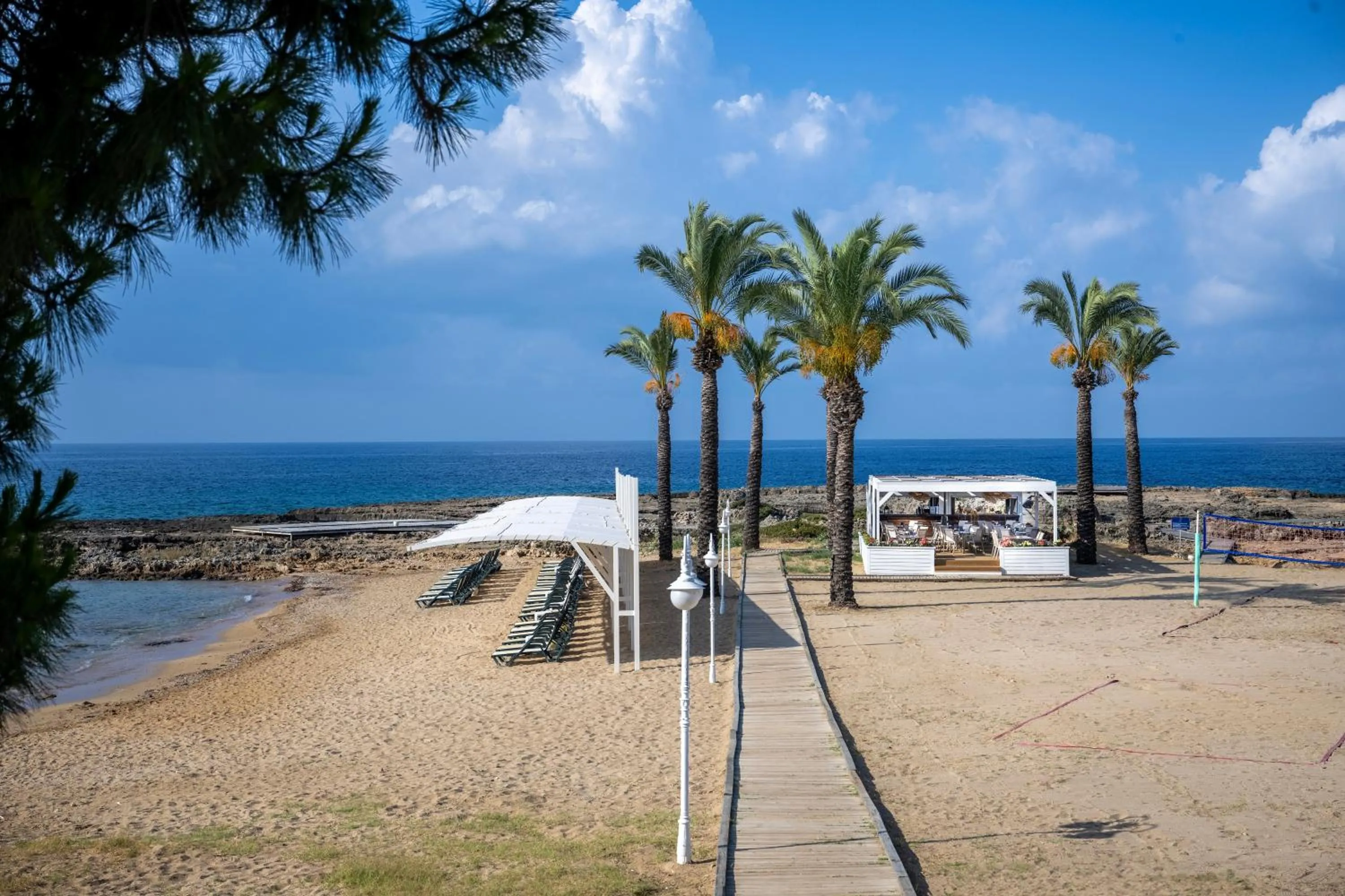 Beach in Oz Hotels Incekum Beach