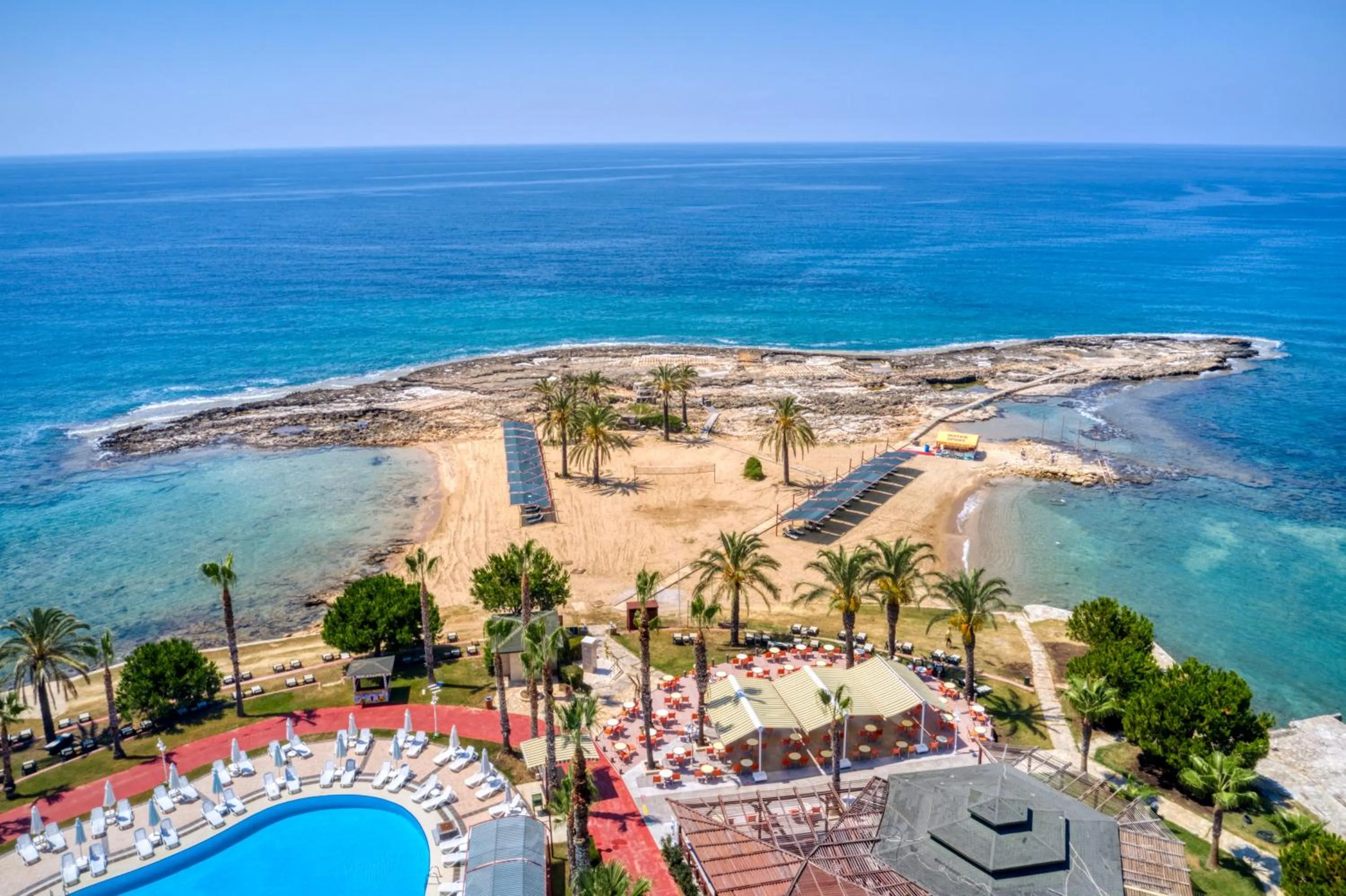Beach in Oz Hotels Incekum Beach