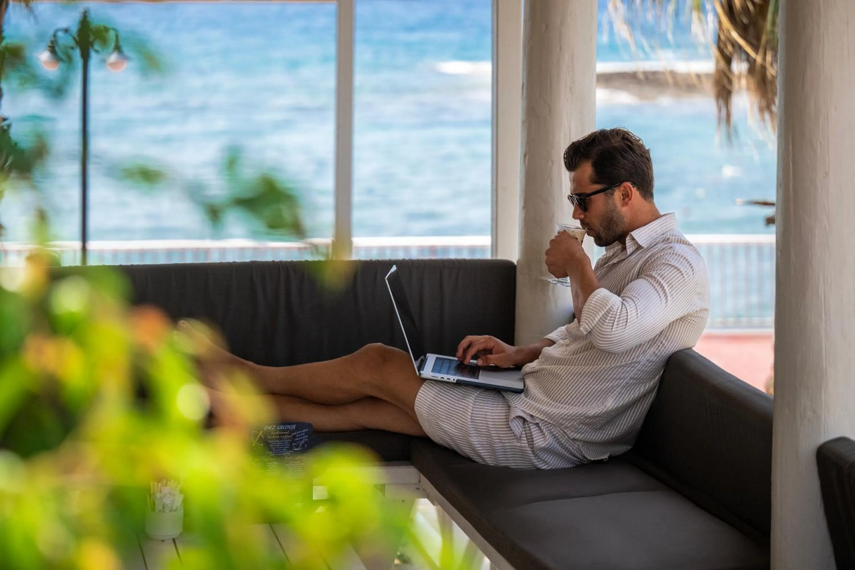 Seating area in Oz Hotels Incekum Beach