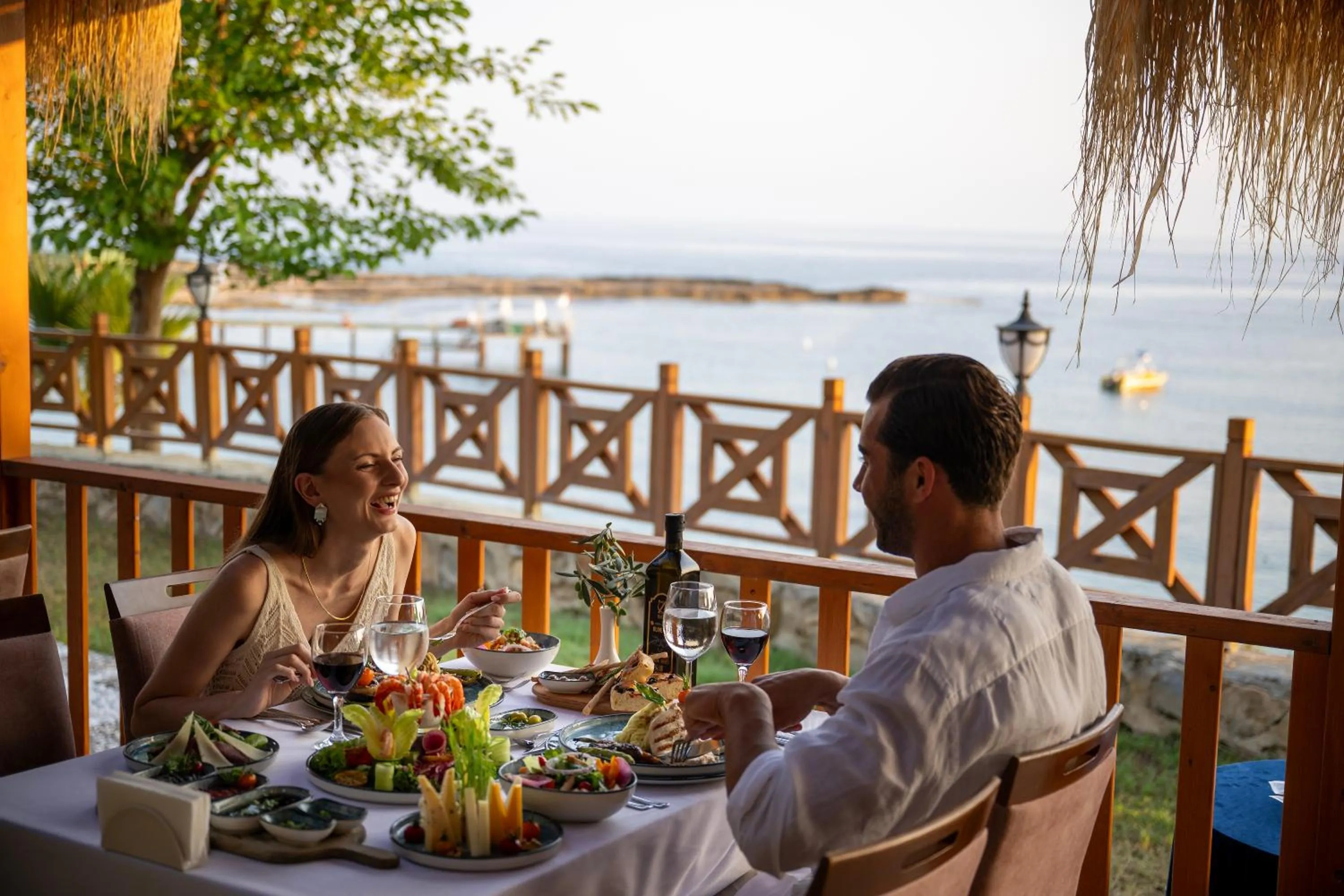 Food and drinks in Oz Hotels Incekum Beach