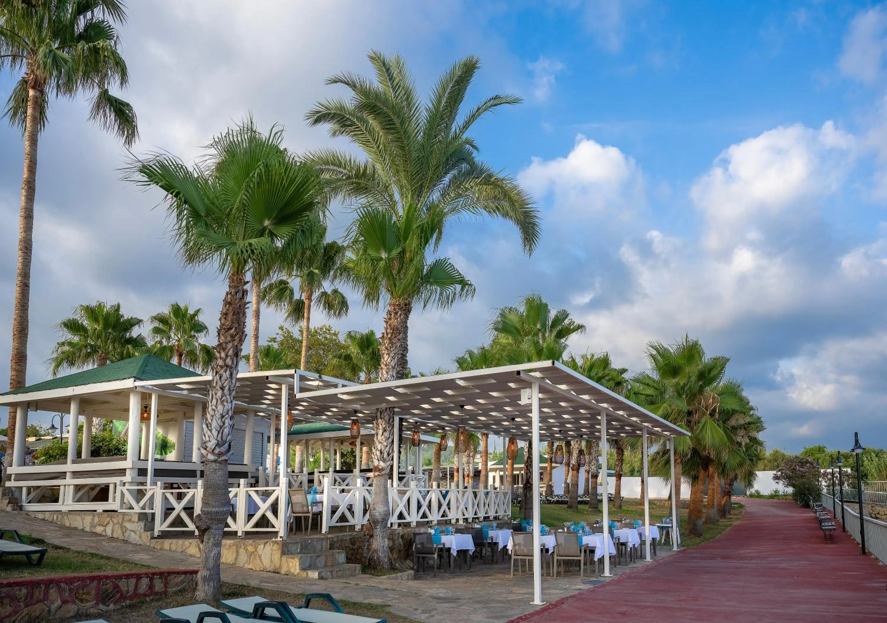 Garden in Oz Hotels Incekum Beach