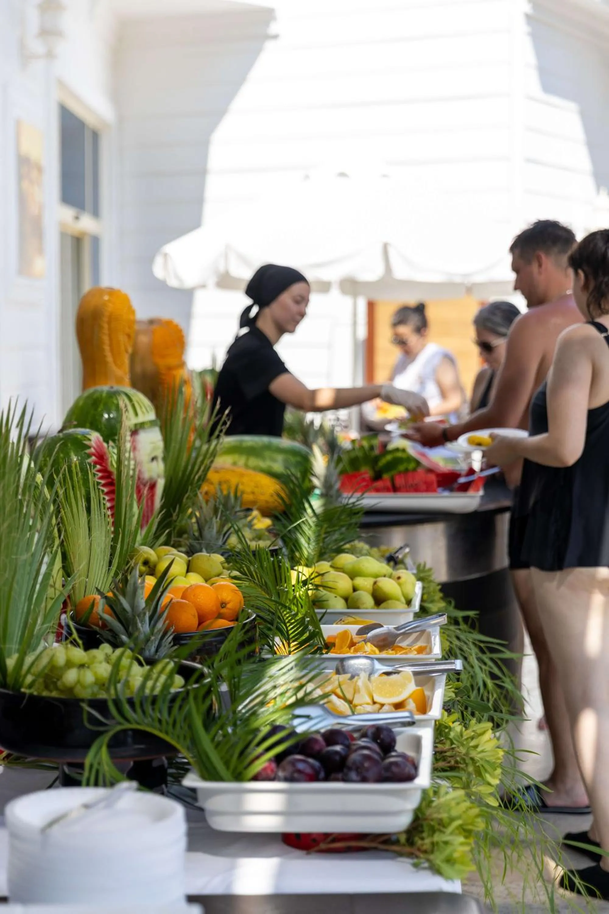 Restaurant/places to eat in Oz Hotels Sui