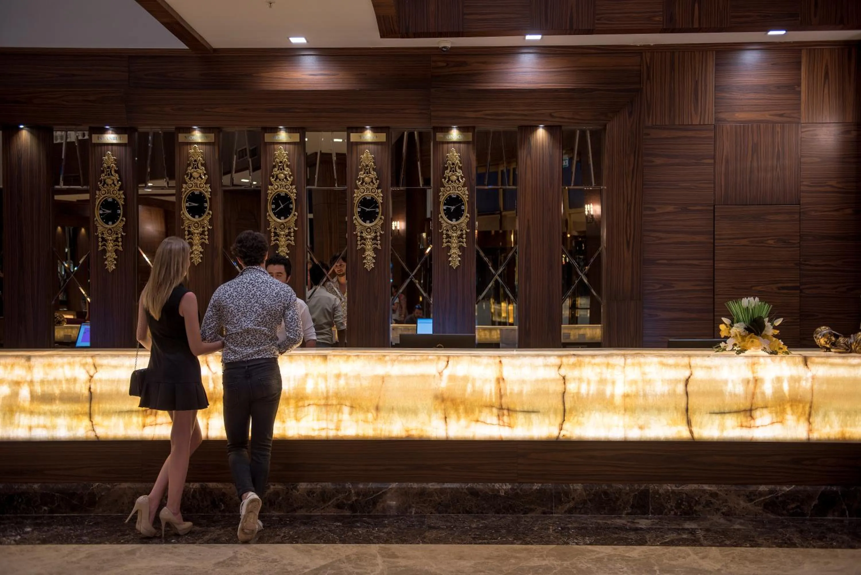 Lobby or reception in Oz Hotels Sui