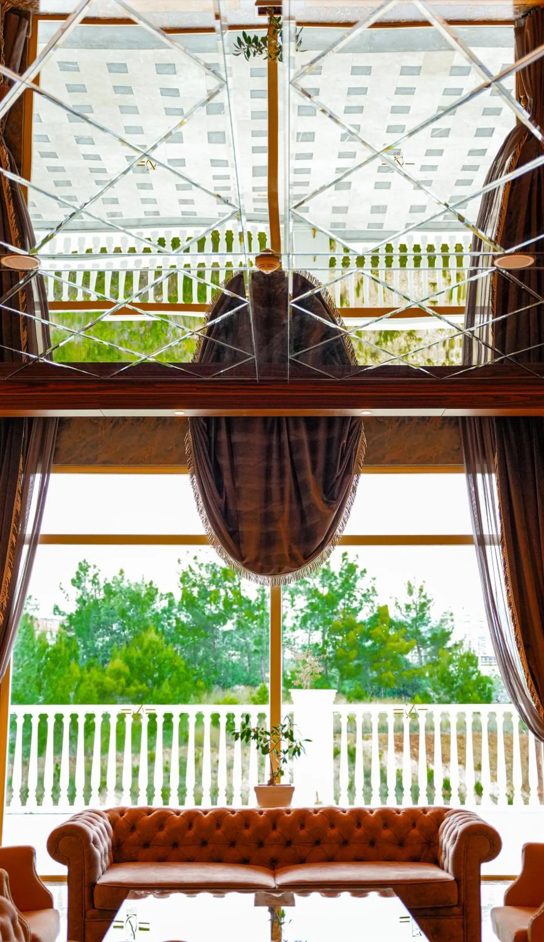 Garden view in Oz Hotels Sui