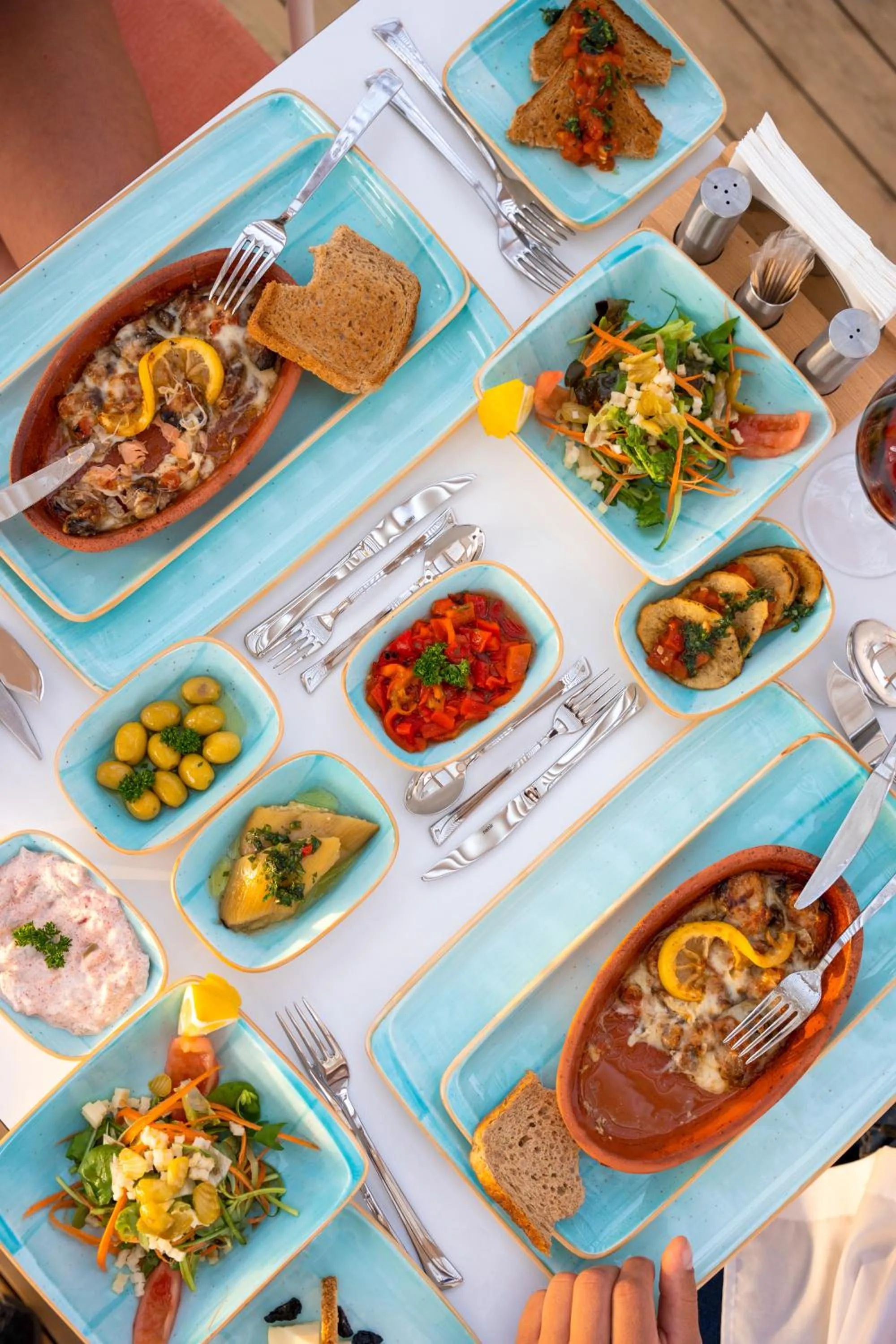 Food and drinks in Oz Hotels Sui