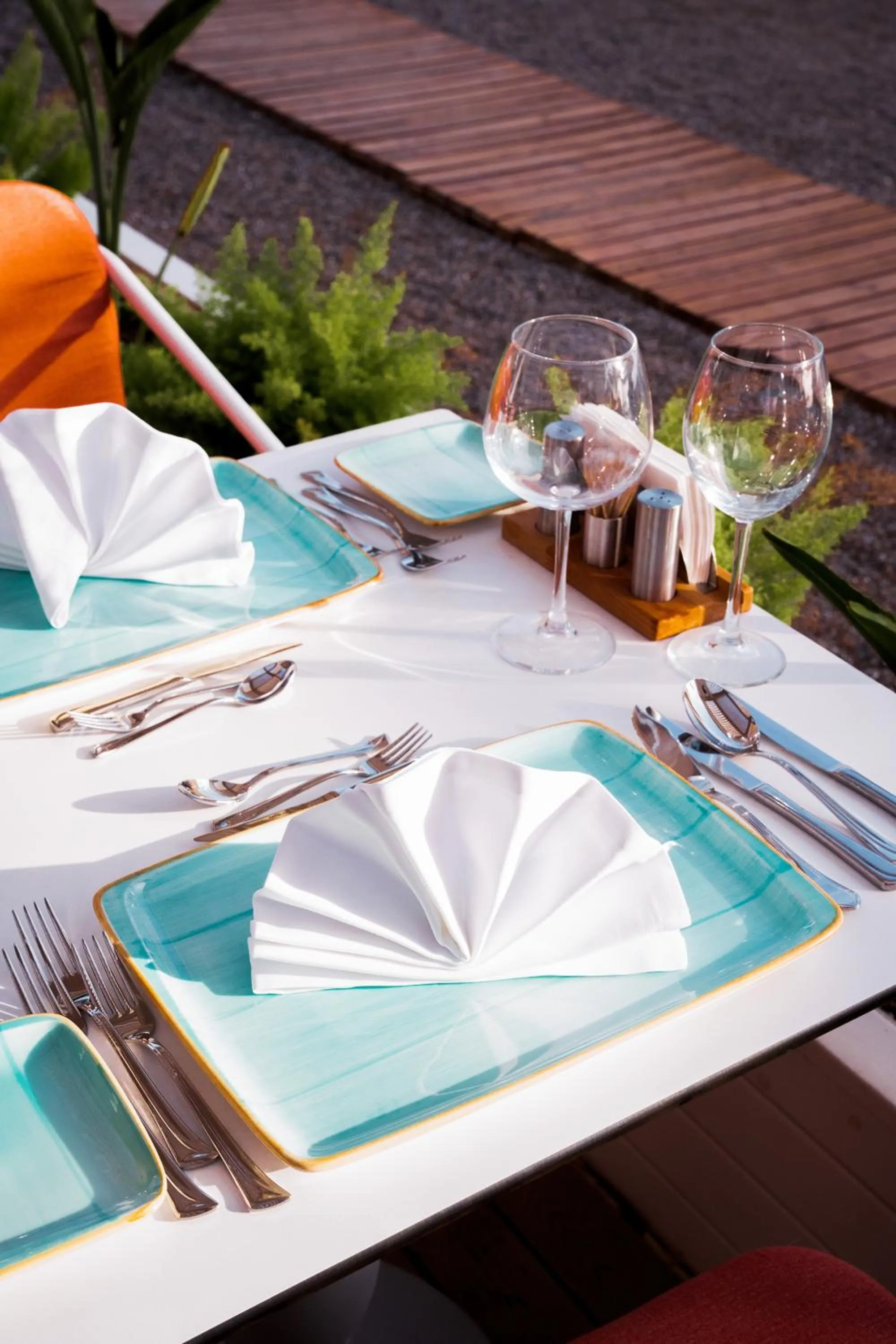 Food and drinks in Oz Hotels Sui