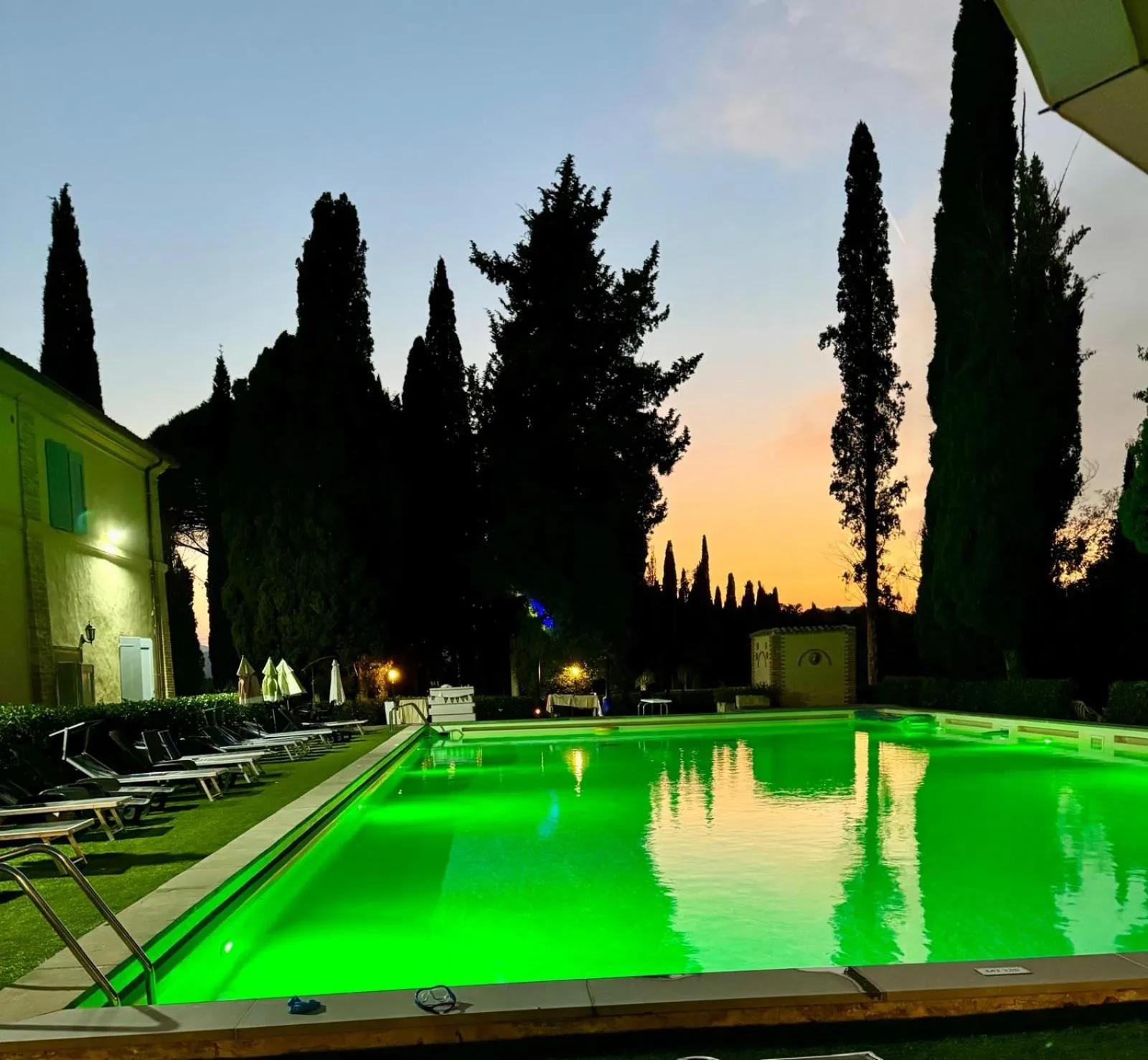 Pool view in Hotel Villa San Donino