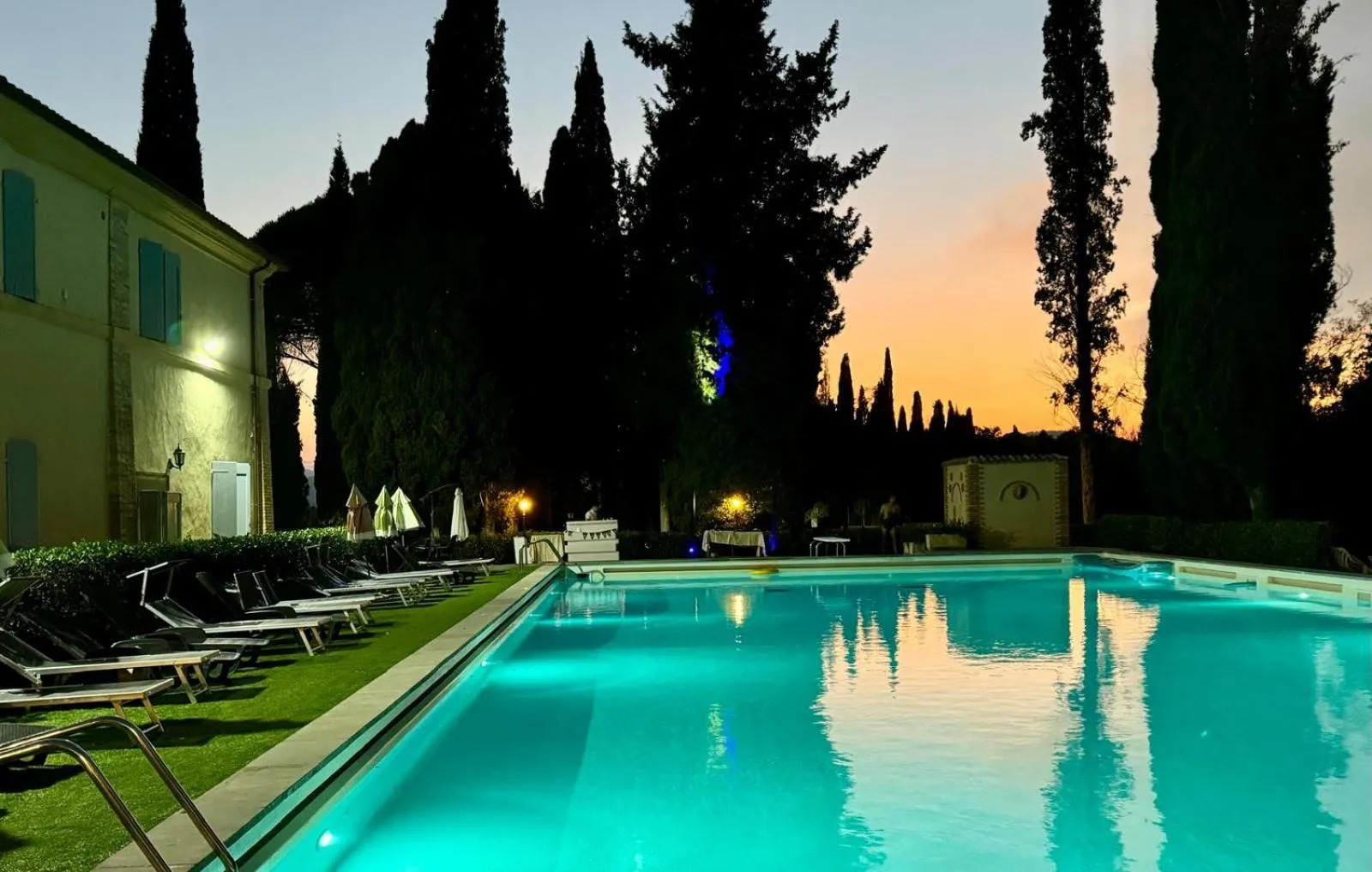 Swimming pool in Hotel Villa San Donino