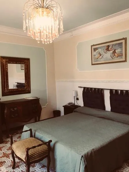 Bedroom, Bed in Hotel Villa San Donino