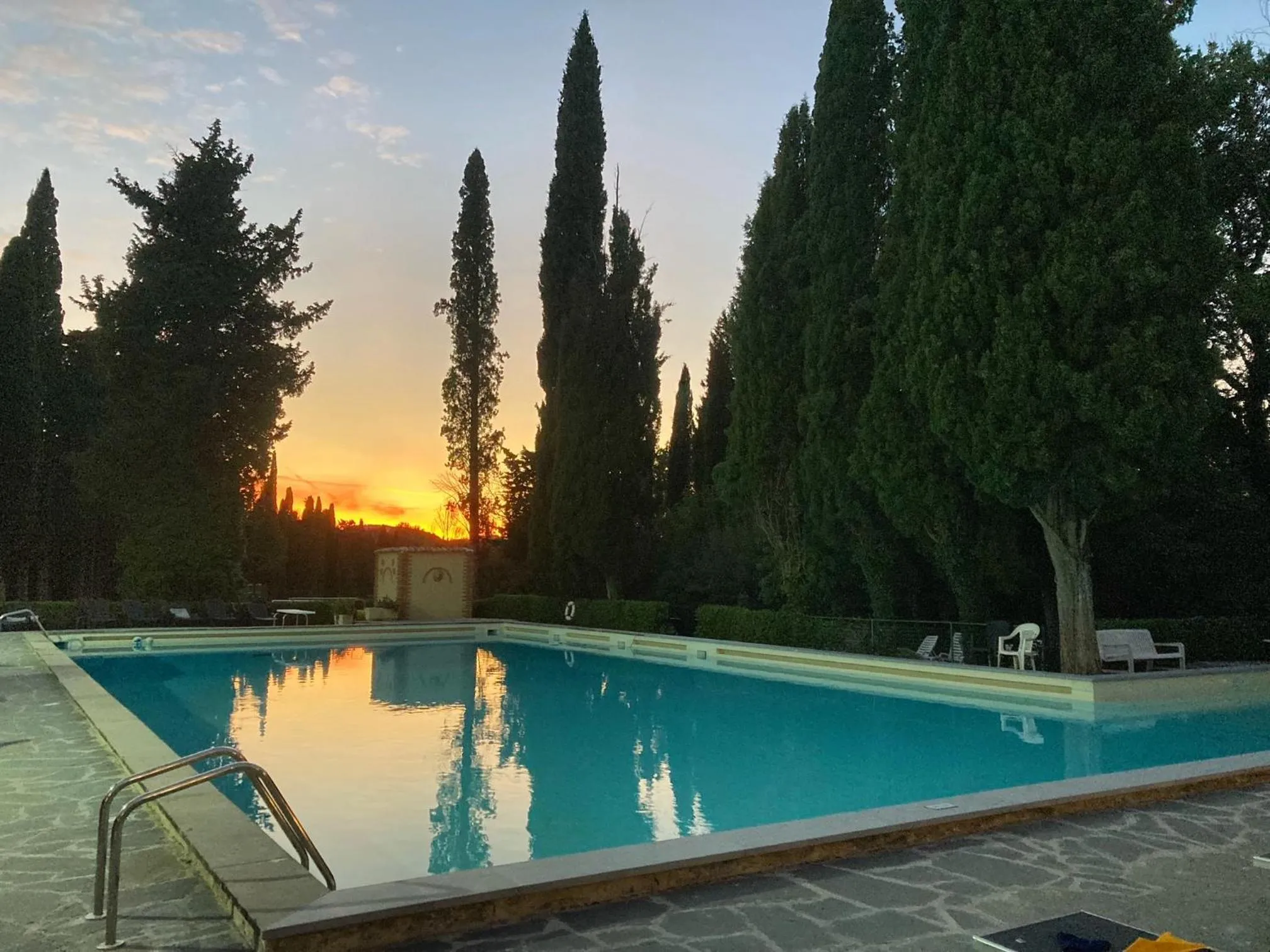 Pool view in Hotel Villa San Donino