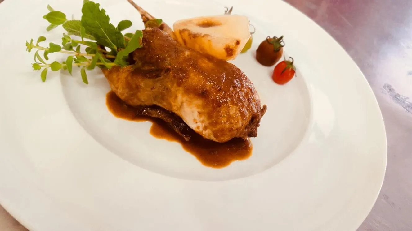 Restaurant/places to eat in Hotel Villa San Donino