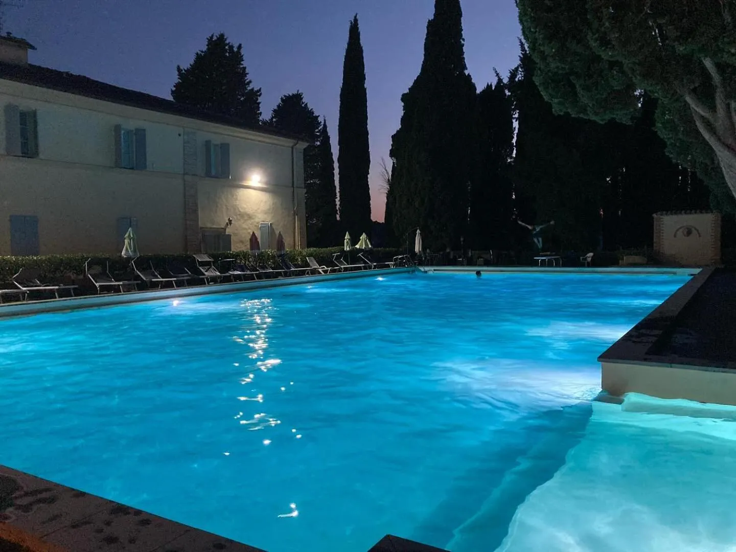 Night in Hotel Villa San Donino