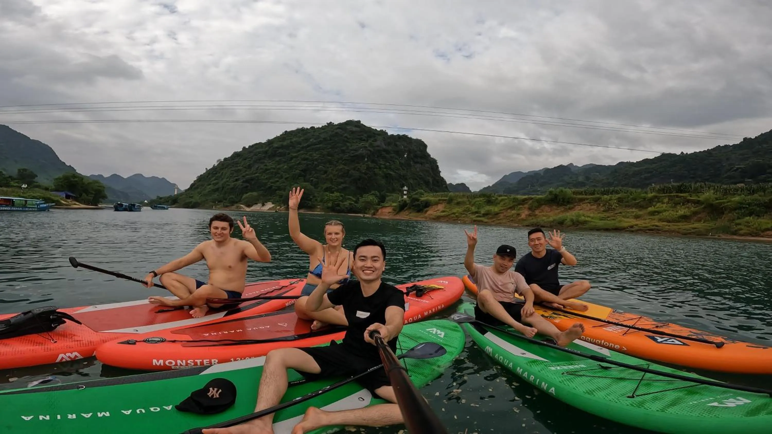 Day in Minh Quang Hotel
