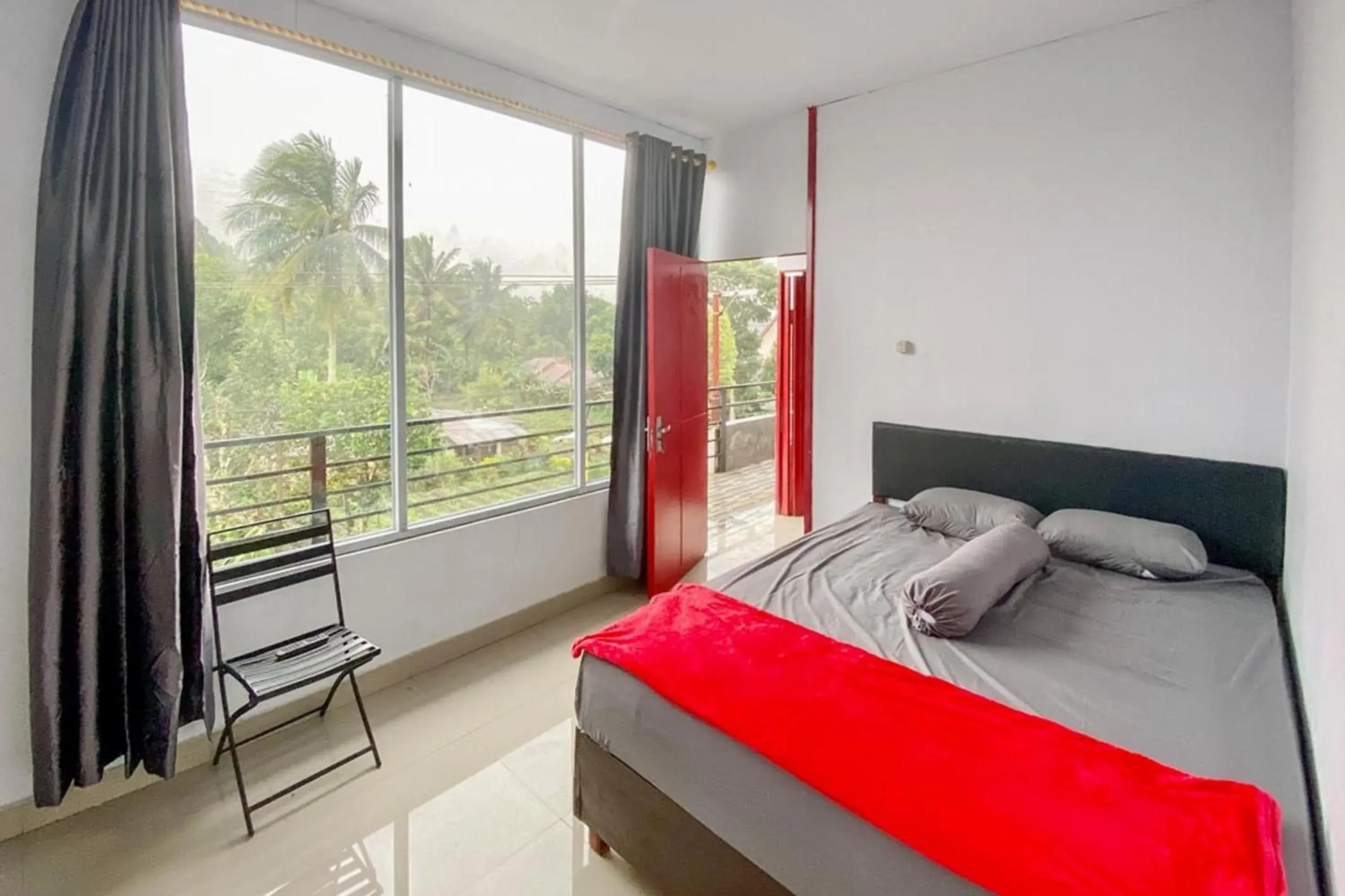 Sky Residence Tomohon Mitra RedDoorz Sky Residence Tomohon Mitra RedDoorz