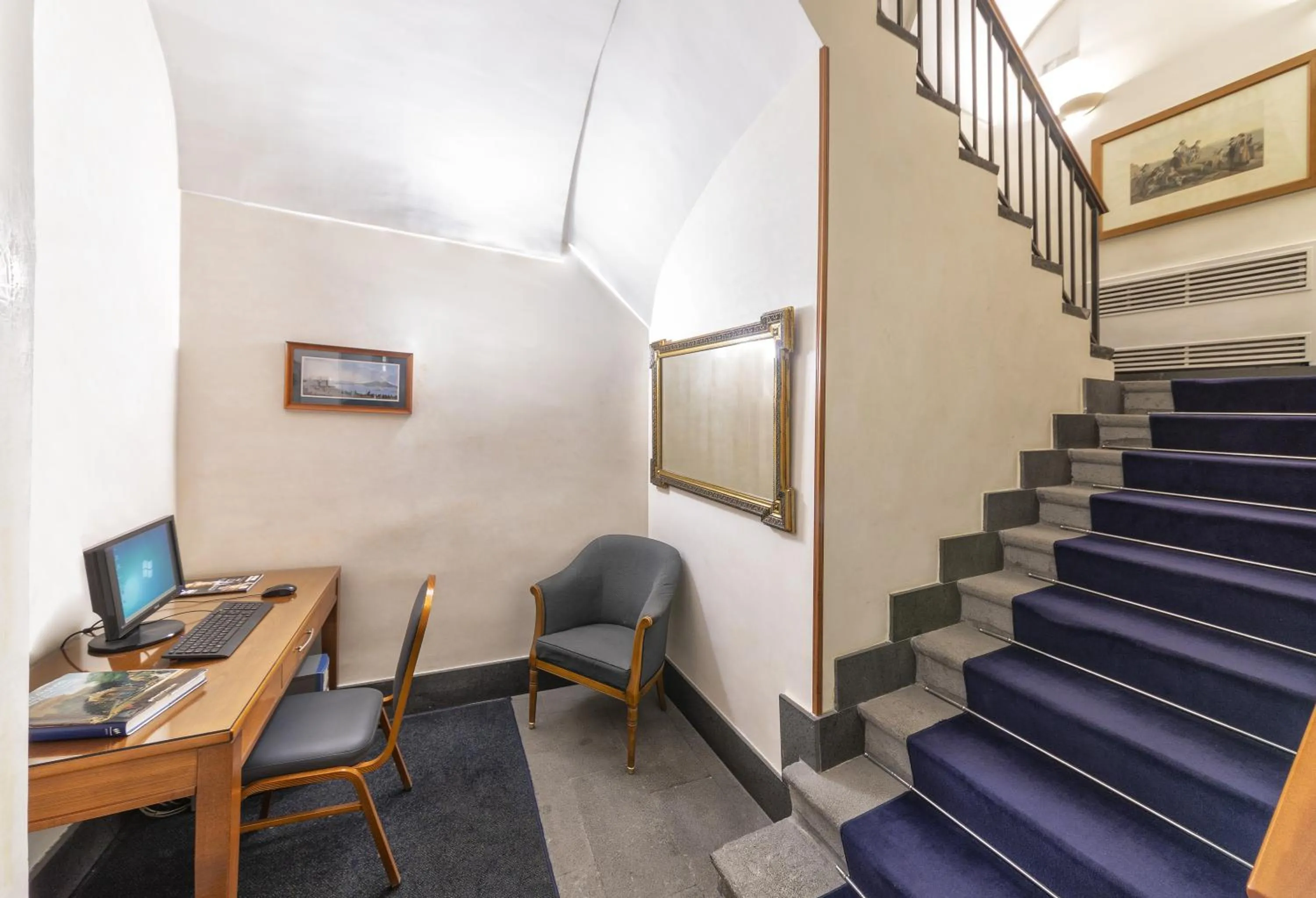 Business facilities in Palazzo Turchini