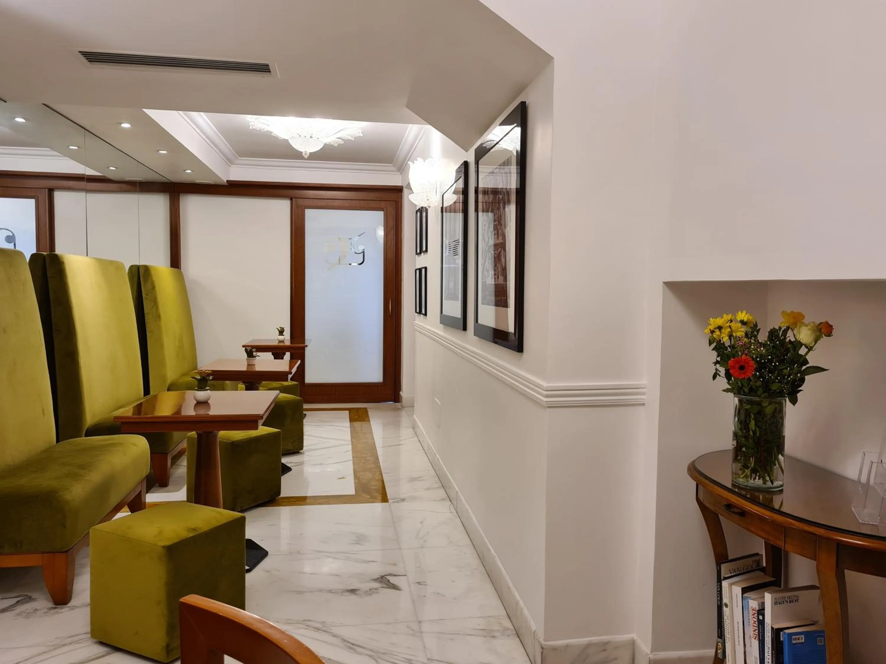 Lounge or bar in Palazzo Turchini