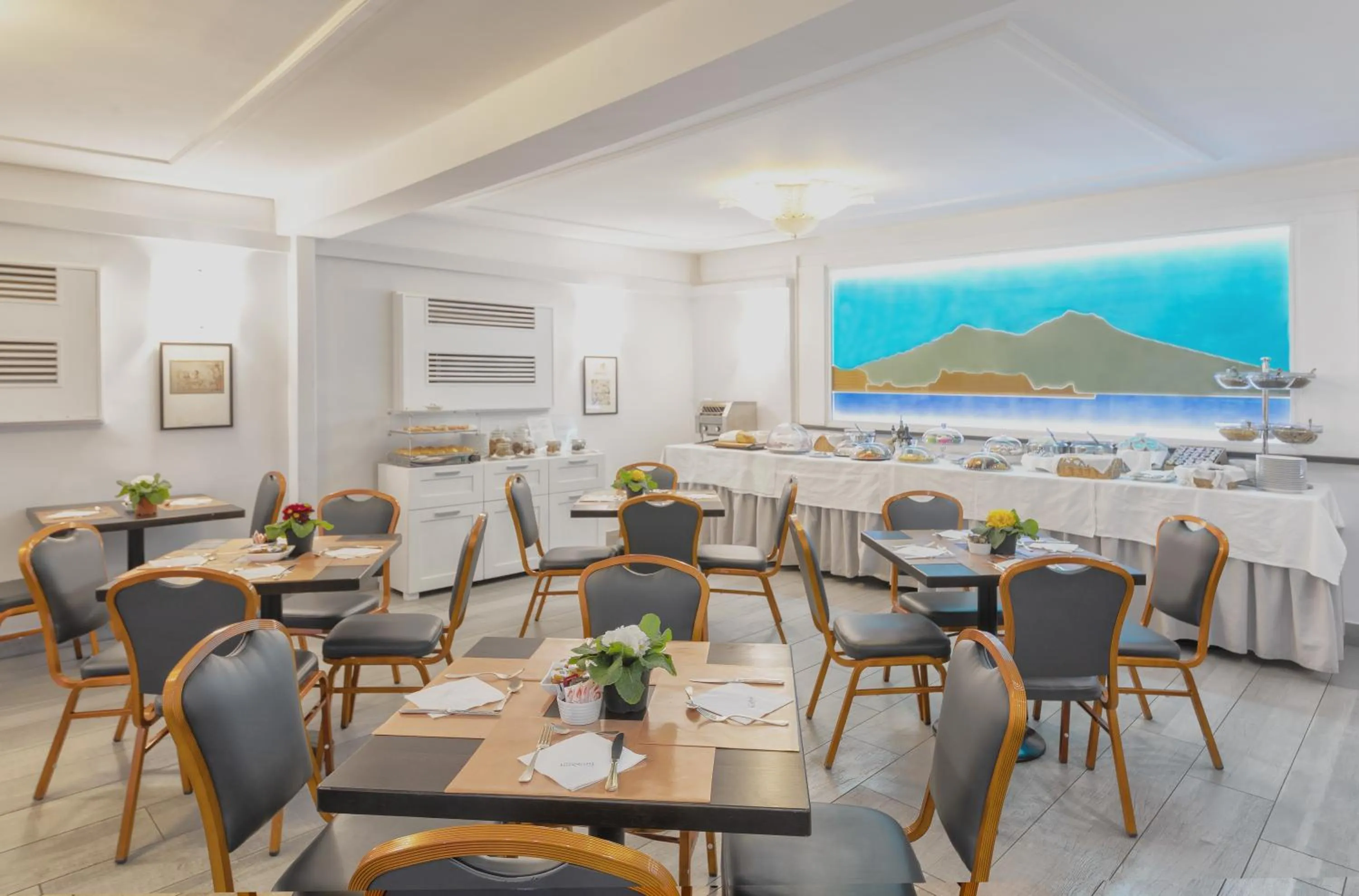 Breakfast in Palazzo Turchini