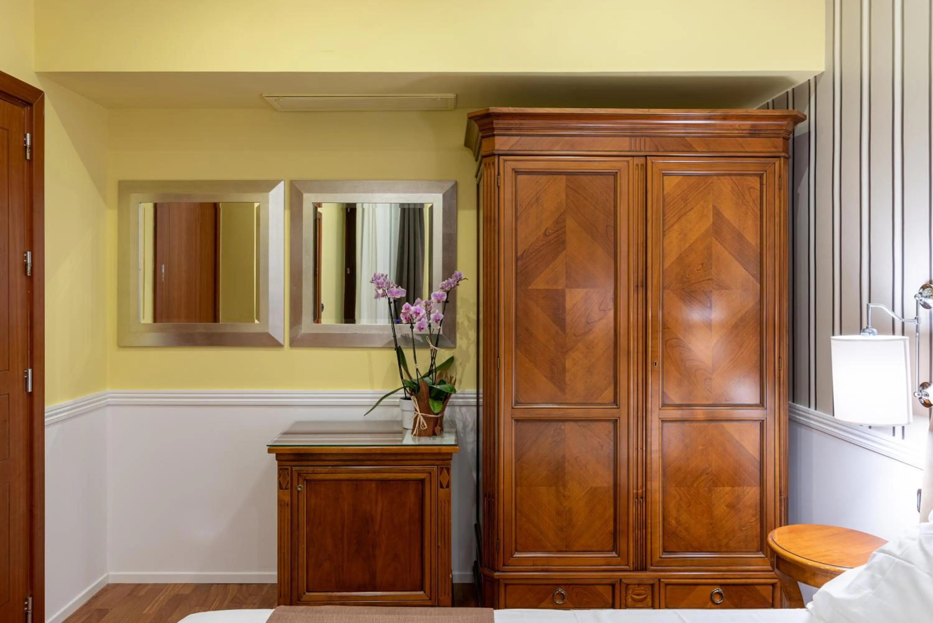 hair dresser in Palazzo Turchini