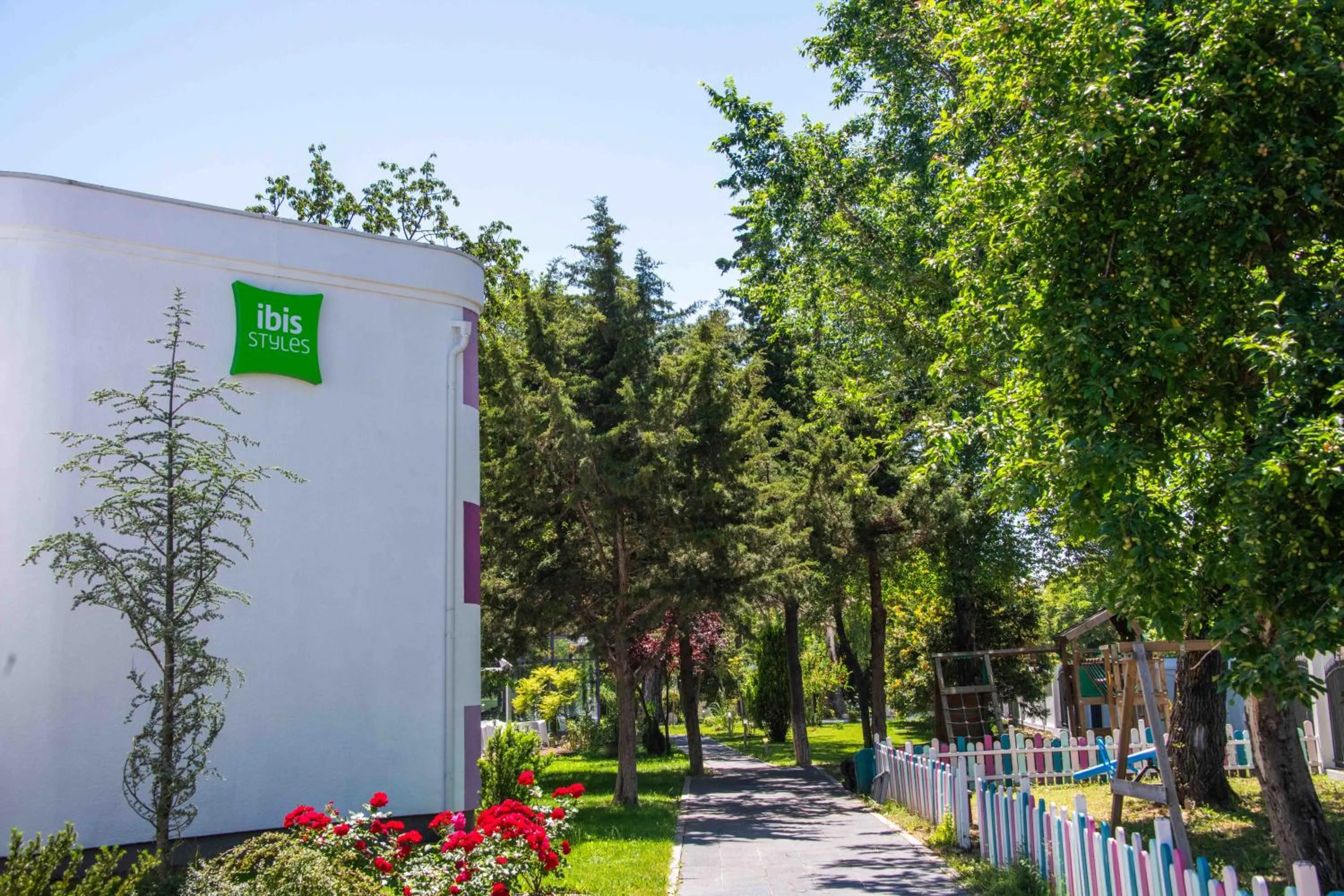 Garden in ibis Styles Venus