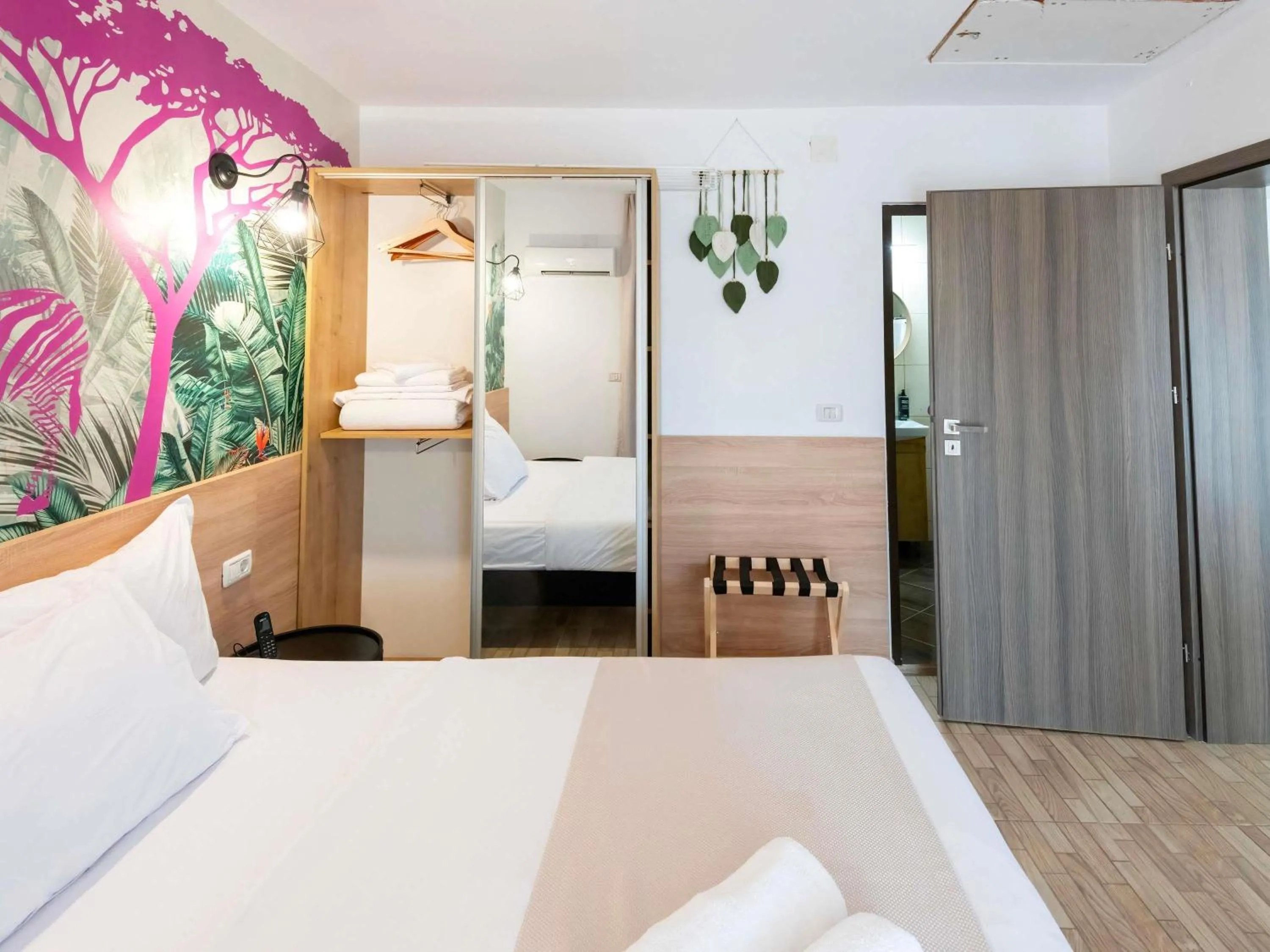 Bedroom, Bed in ibis Styles Venus