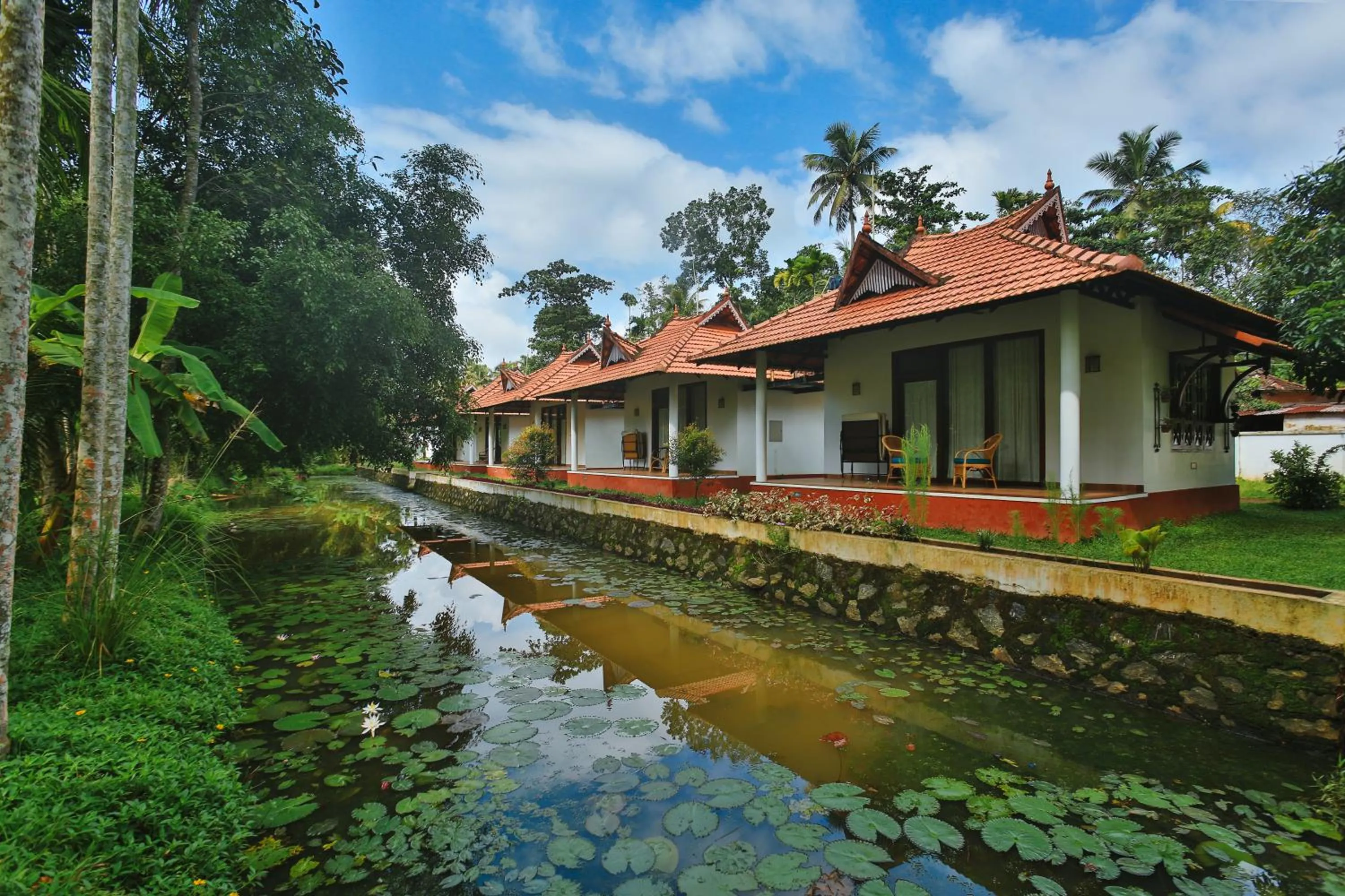 Property building in Palmgrove Lake Resort