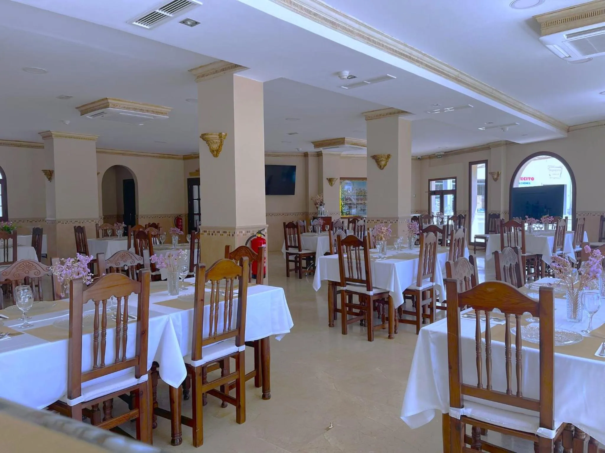 Restaurant/places to eat in Hotel Sol Sanlúcar