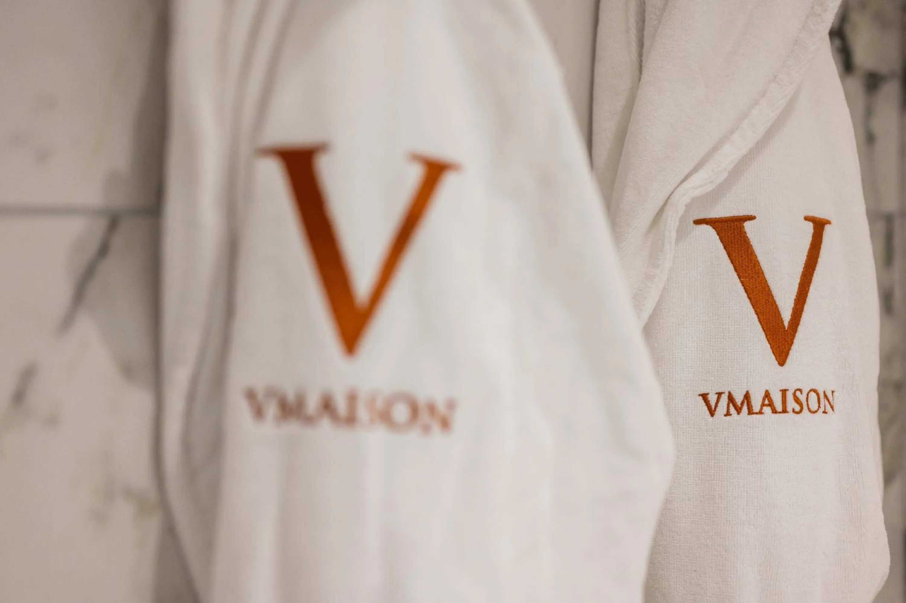 Logo/Certificate/Sign in Vmaison Brera Milano