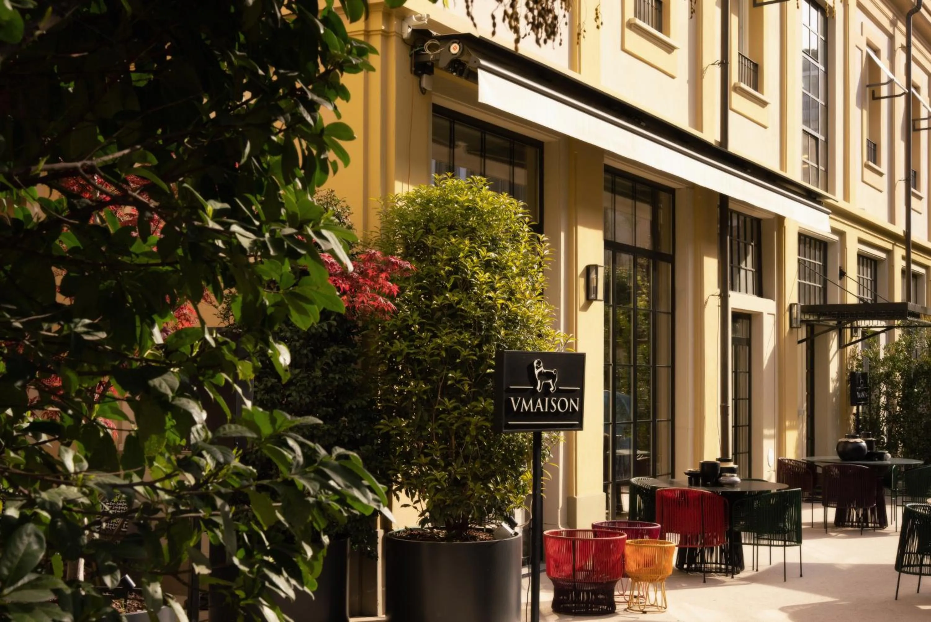 Property building in Vmaison Brera Milano