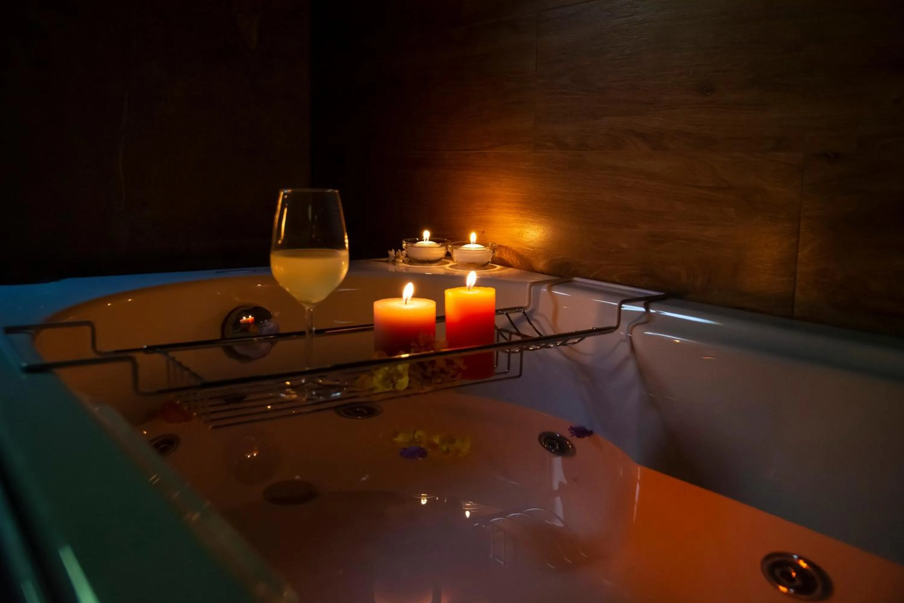 Bath in Boutique Villa Pearl of Plitvice, Plitvice Lakes