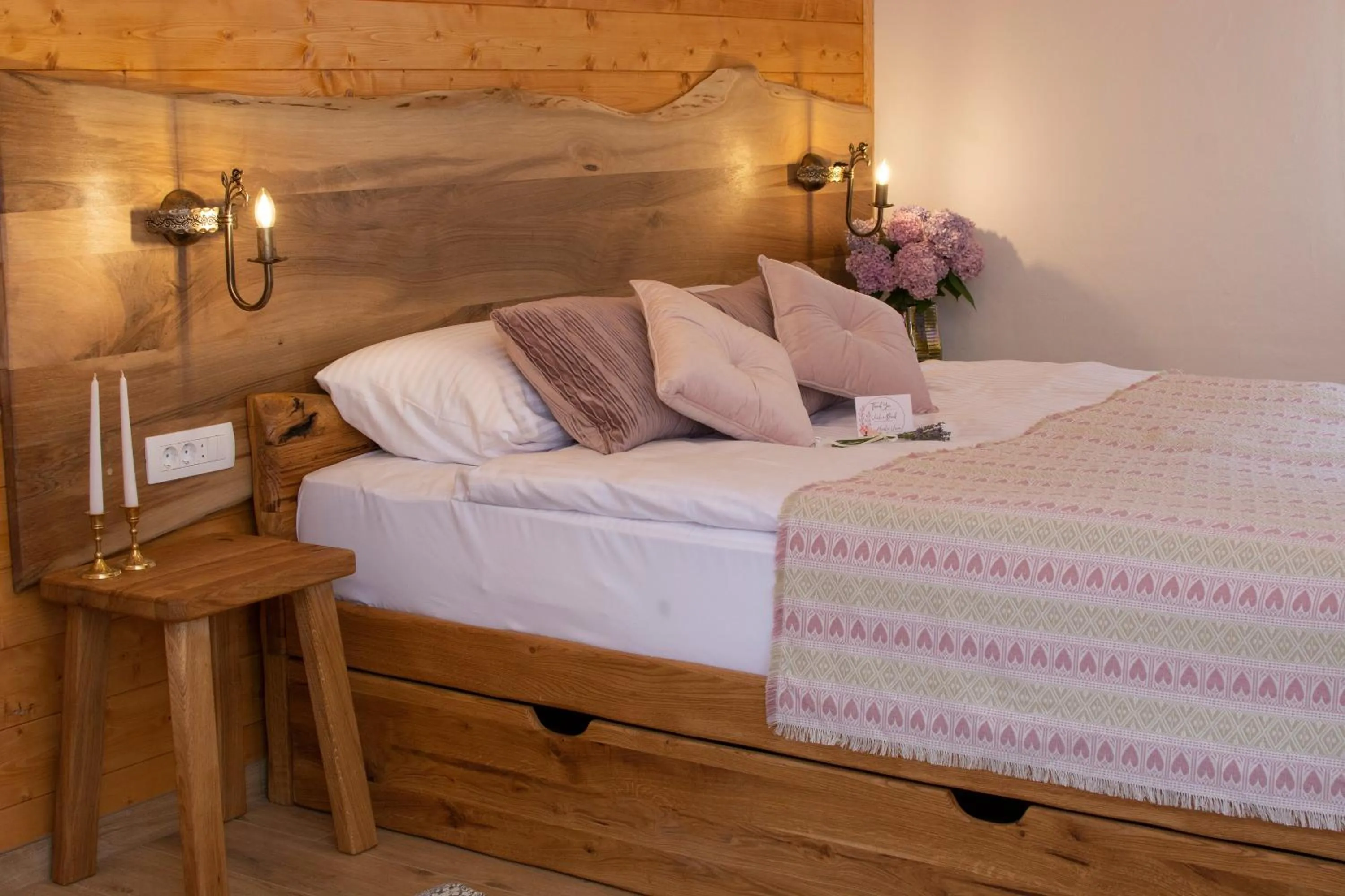 Bed in Boutique Villa Pearl of Plitvice, Plitvice Lakes