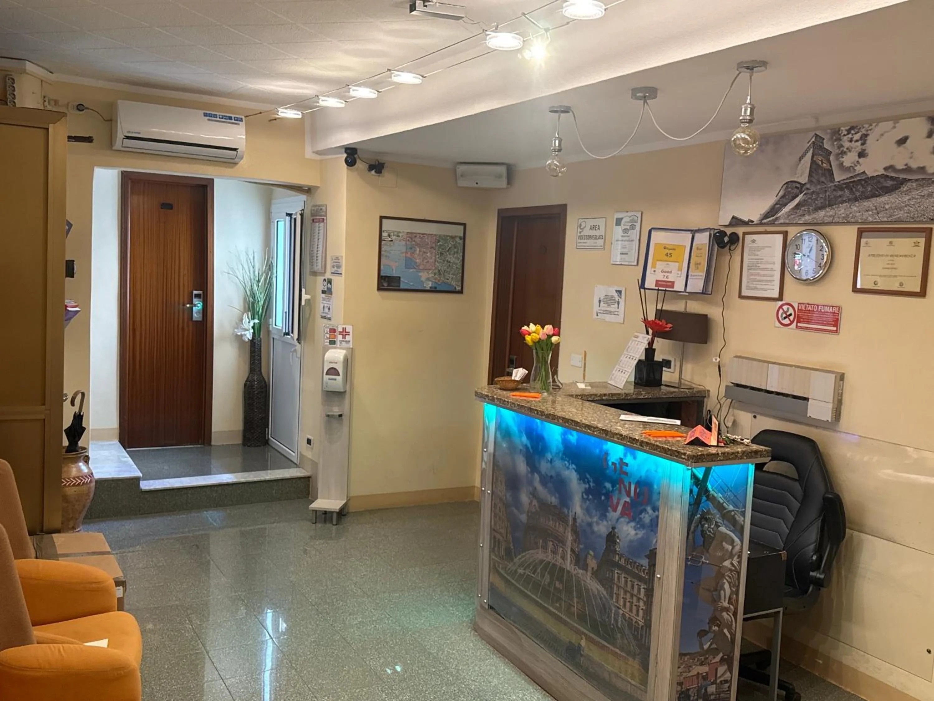 Lobby or reception in Albergo Parigi