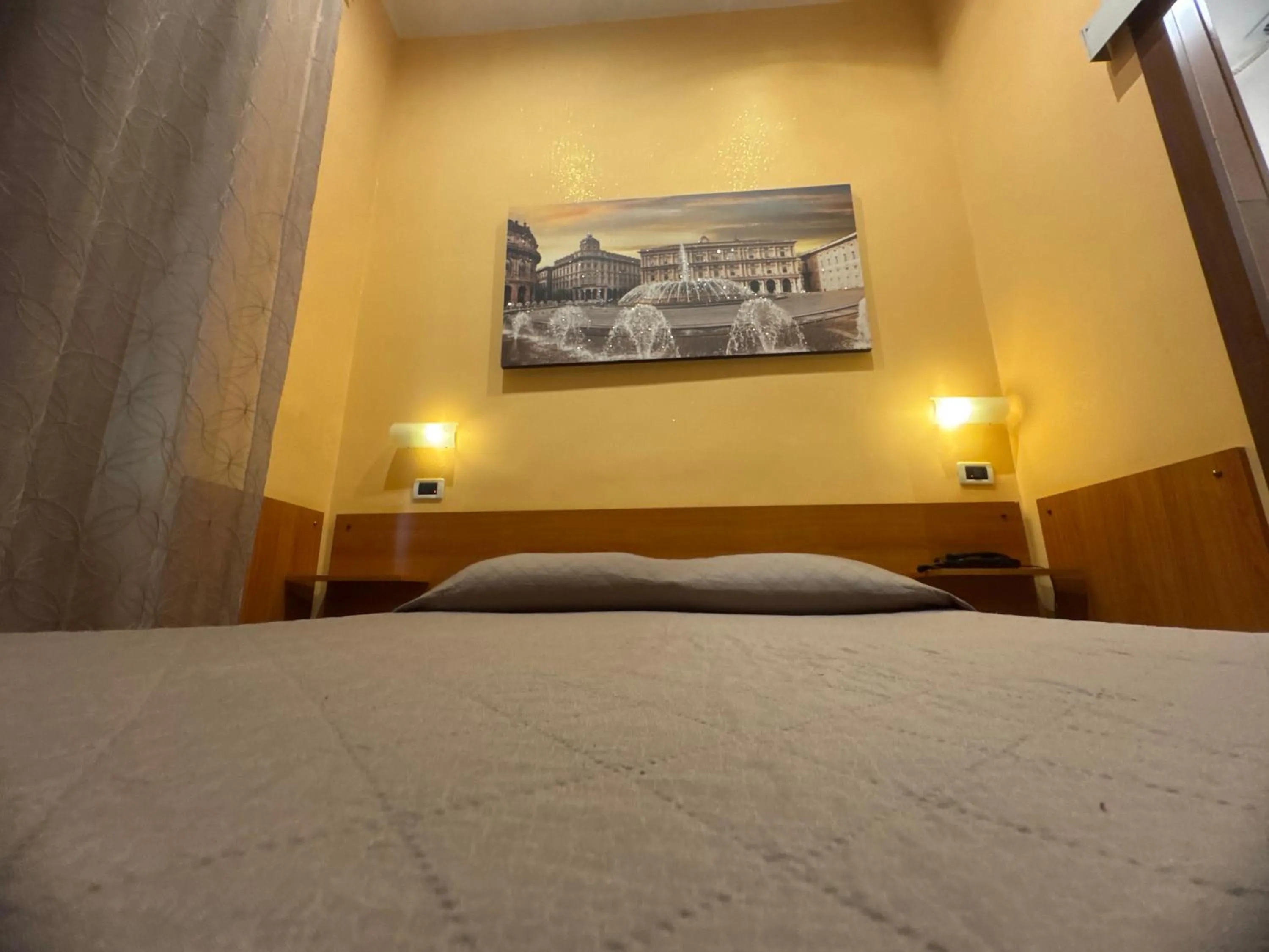 Bed in Albergo Parigi