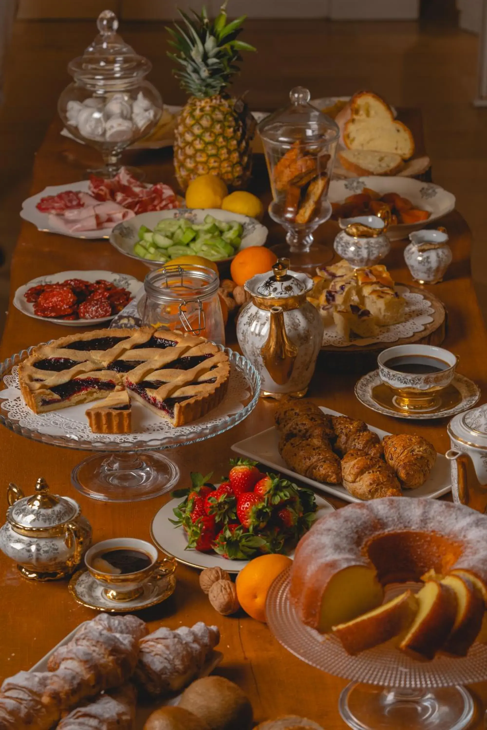 Breakfast in Sant'Angelo, Matera - Small Luxury Hotels Breakfast in Sant'Angelo, Matera - Small Luxury Hotels