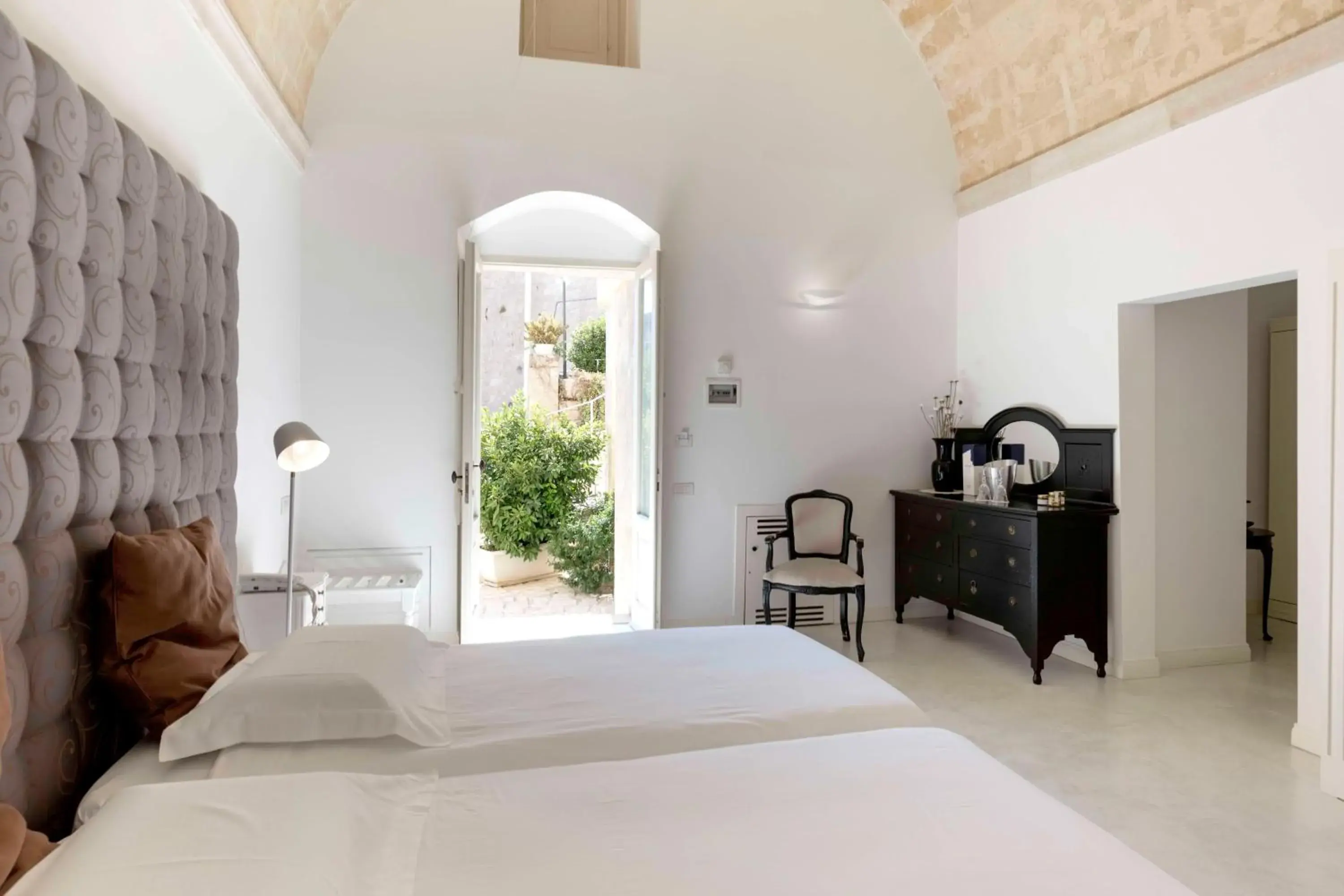 Bed in Sant'Angelo, Matera - Small Luxury Hotels Bed in Sant'Angelo, Matera - Small Luxury Hotels