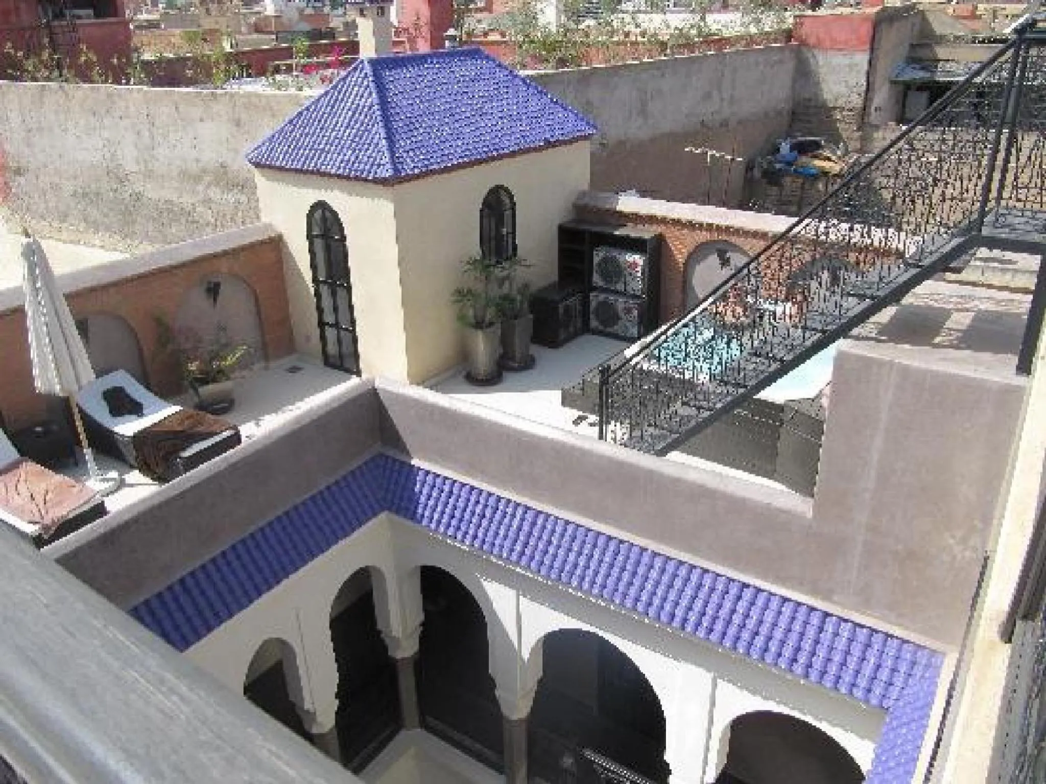 Property building in Riad Carllian