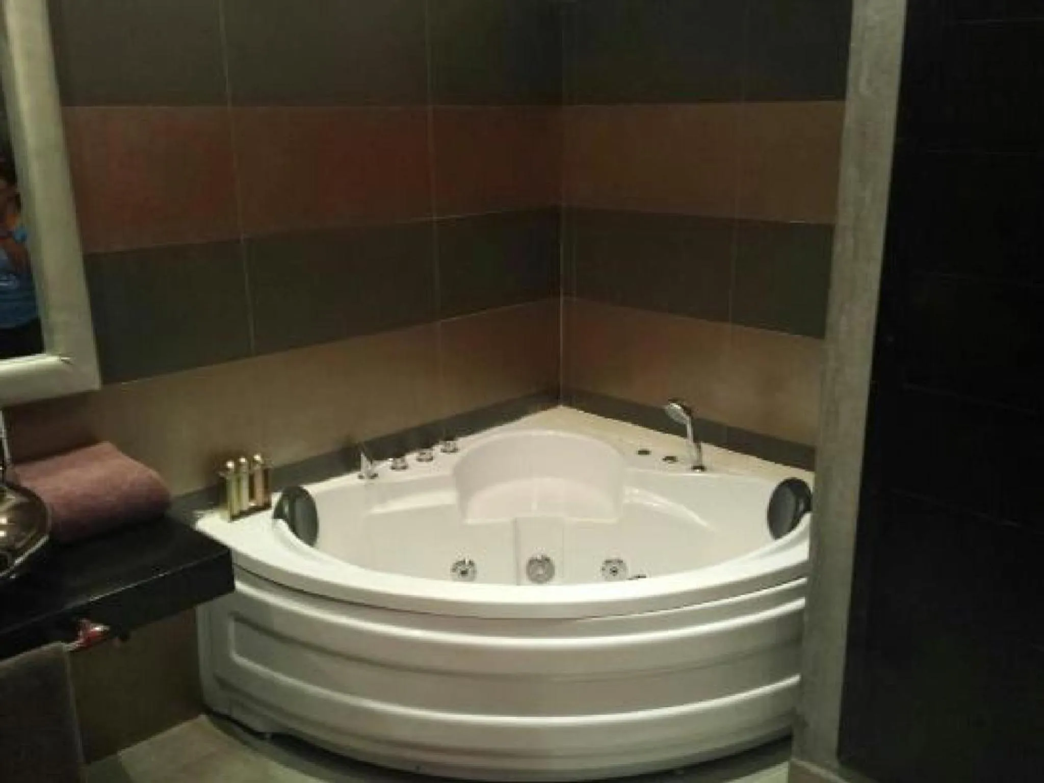 Bathroom in Riad Carllian