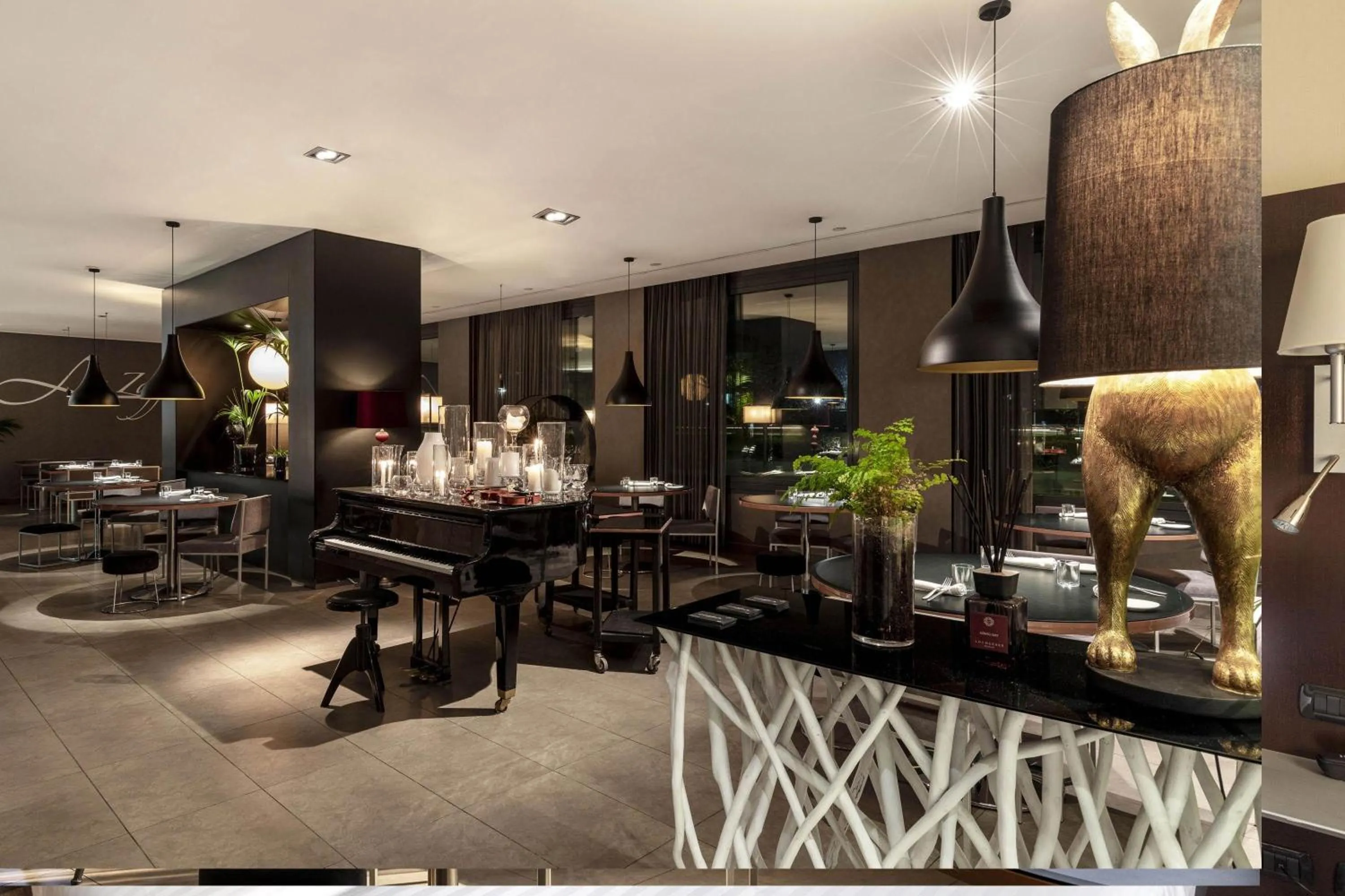 Lounge or bar in B&B Hotel Arezzo