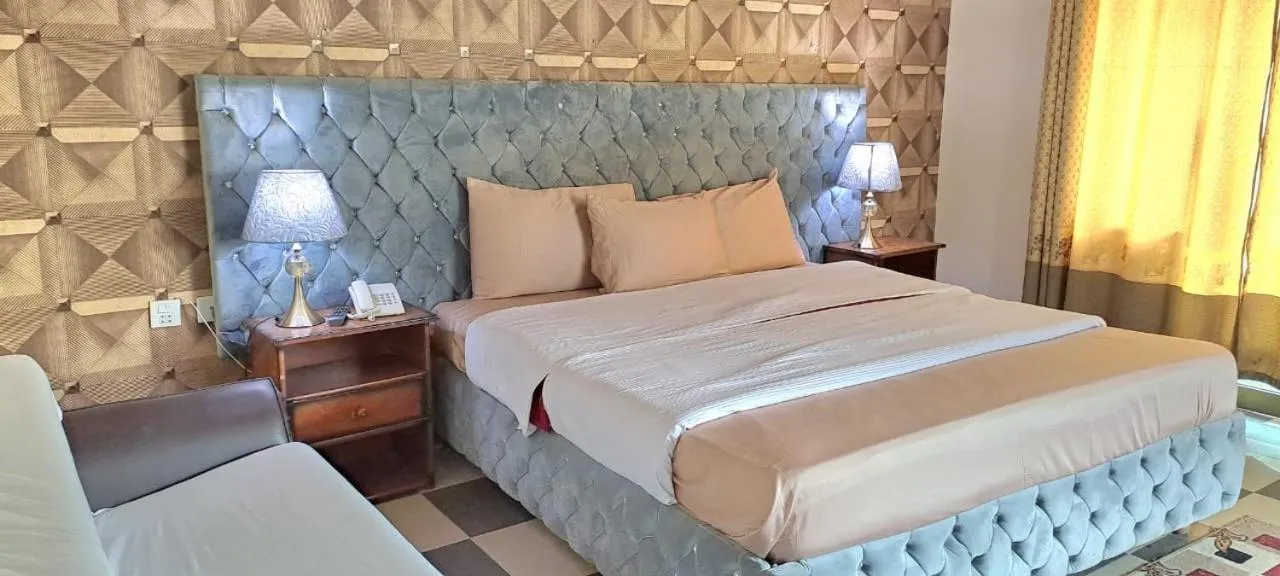 Rose Valley Hotel Naran