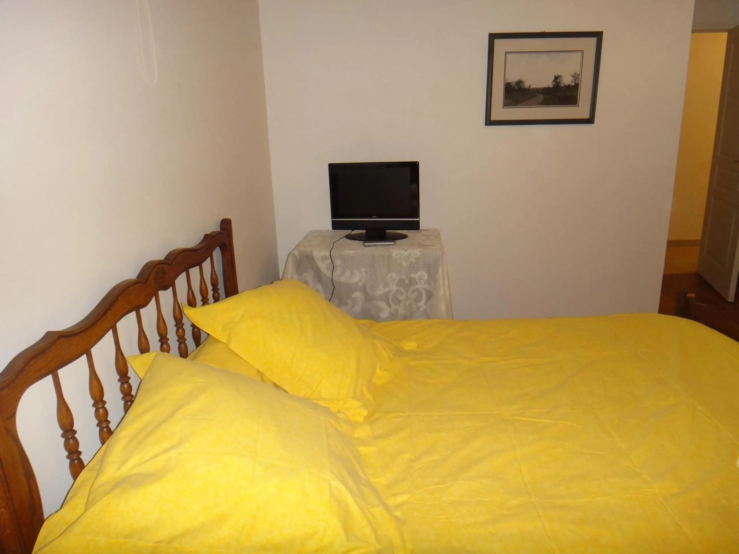 Bed in Les Vallées du Guyoult