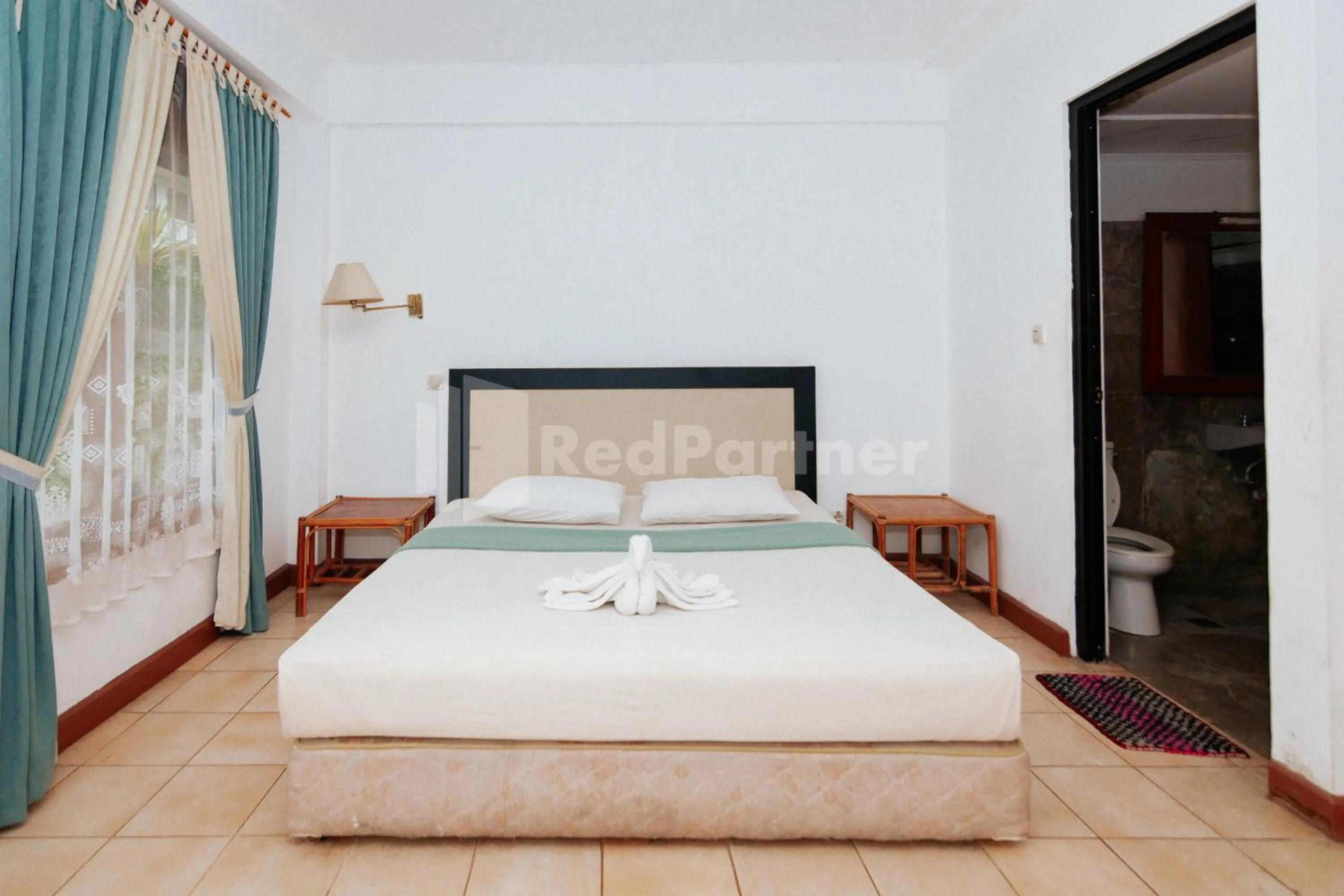 Bed in Villa Green Valley Puncak RedPartner