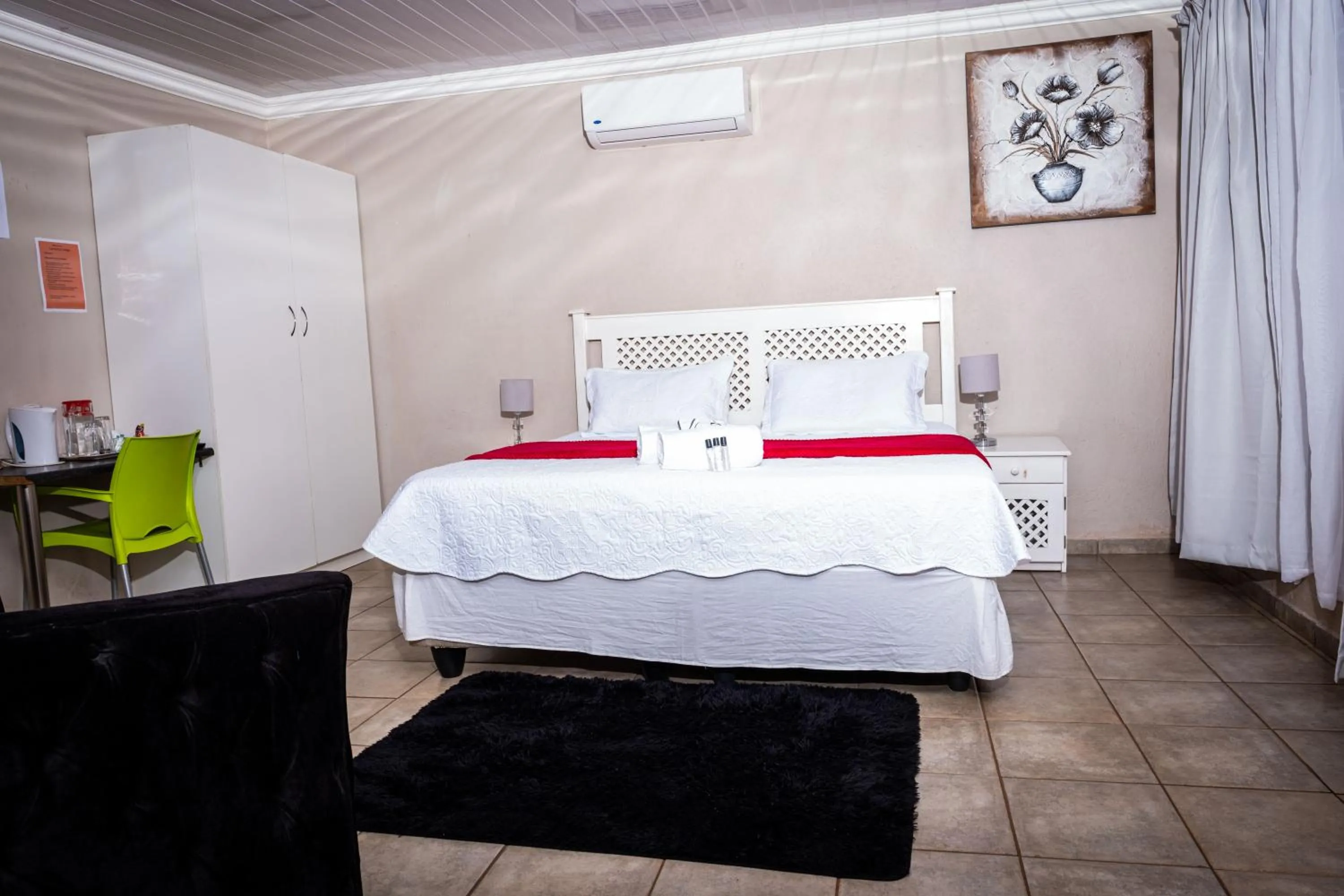 Bedroom, Bed in Lempitse Lodge