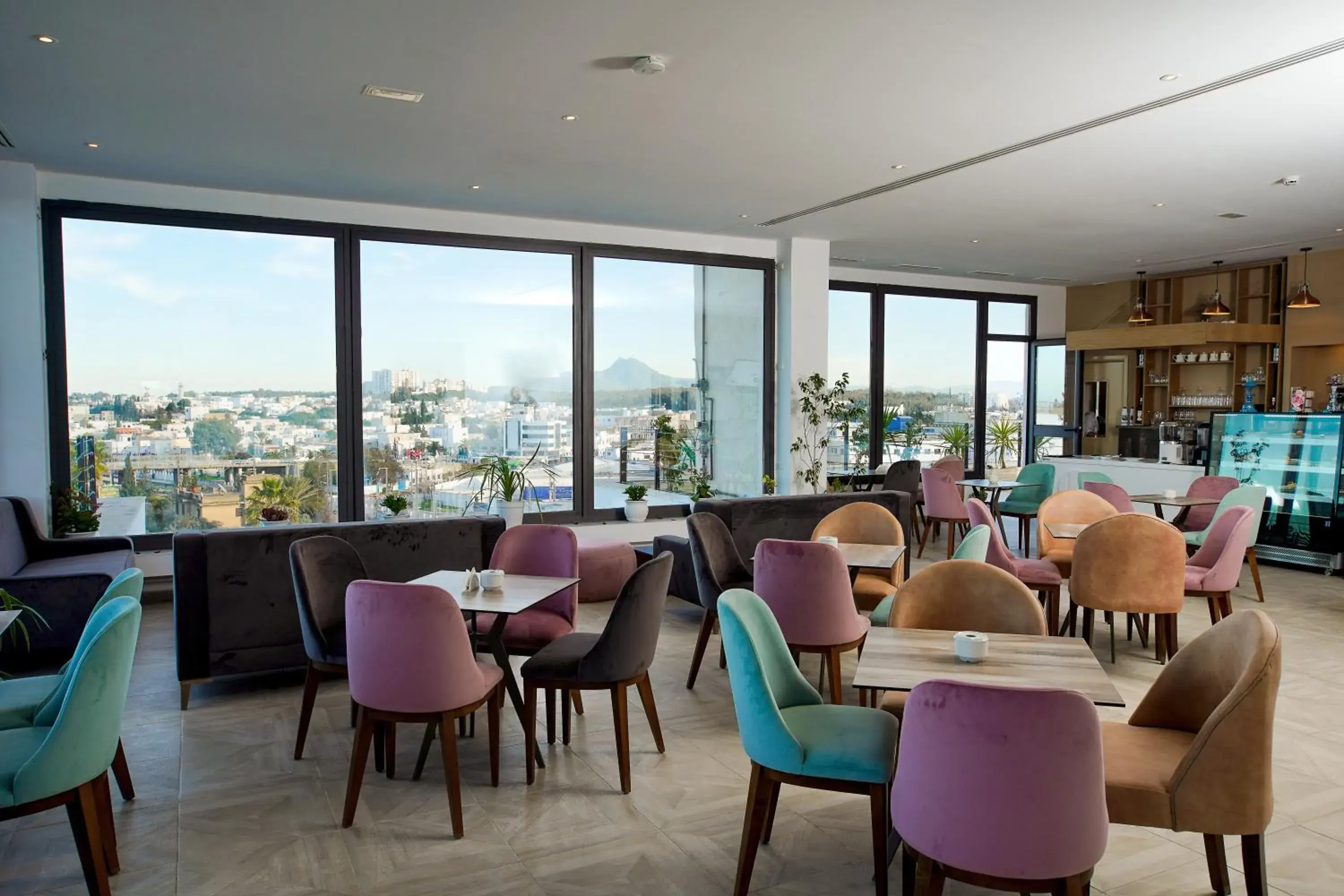 Restaurant/places to eat in Hôtel Lescure Business and SPA Restaurant/places to eat in Hôtel Lescure Business and SPA