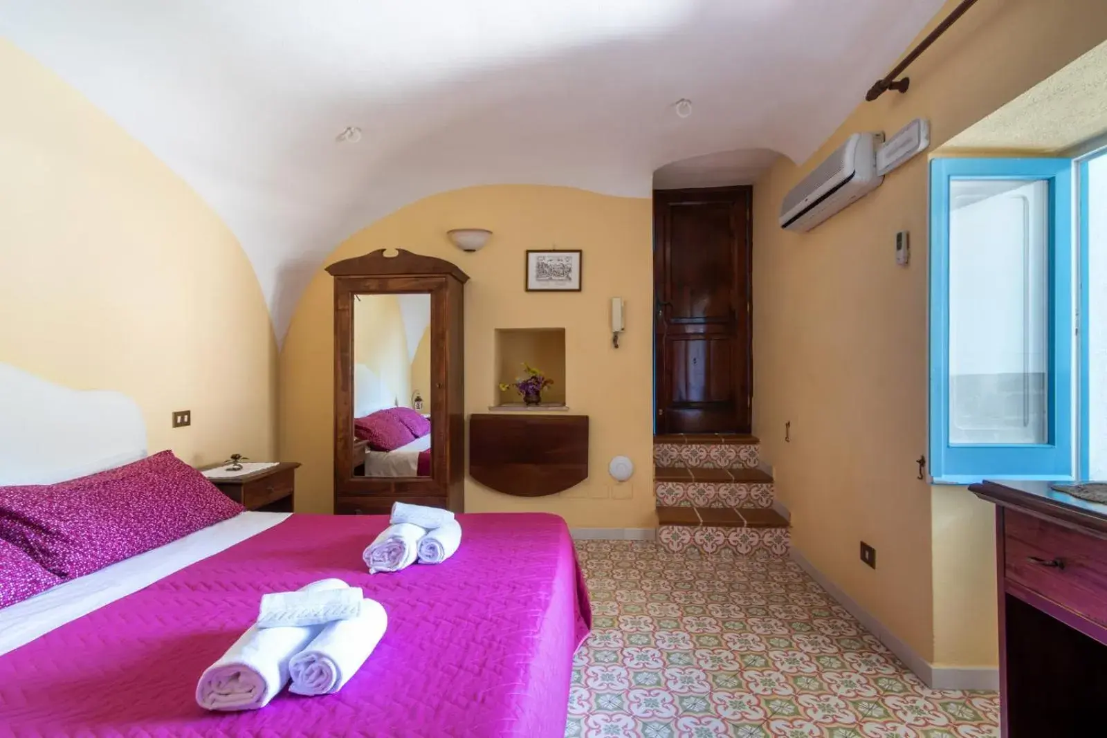 Bedroom, Bed in Villarena Relais Bedroom, Bed in Villarena Relais