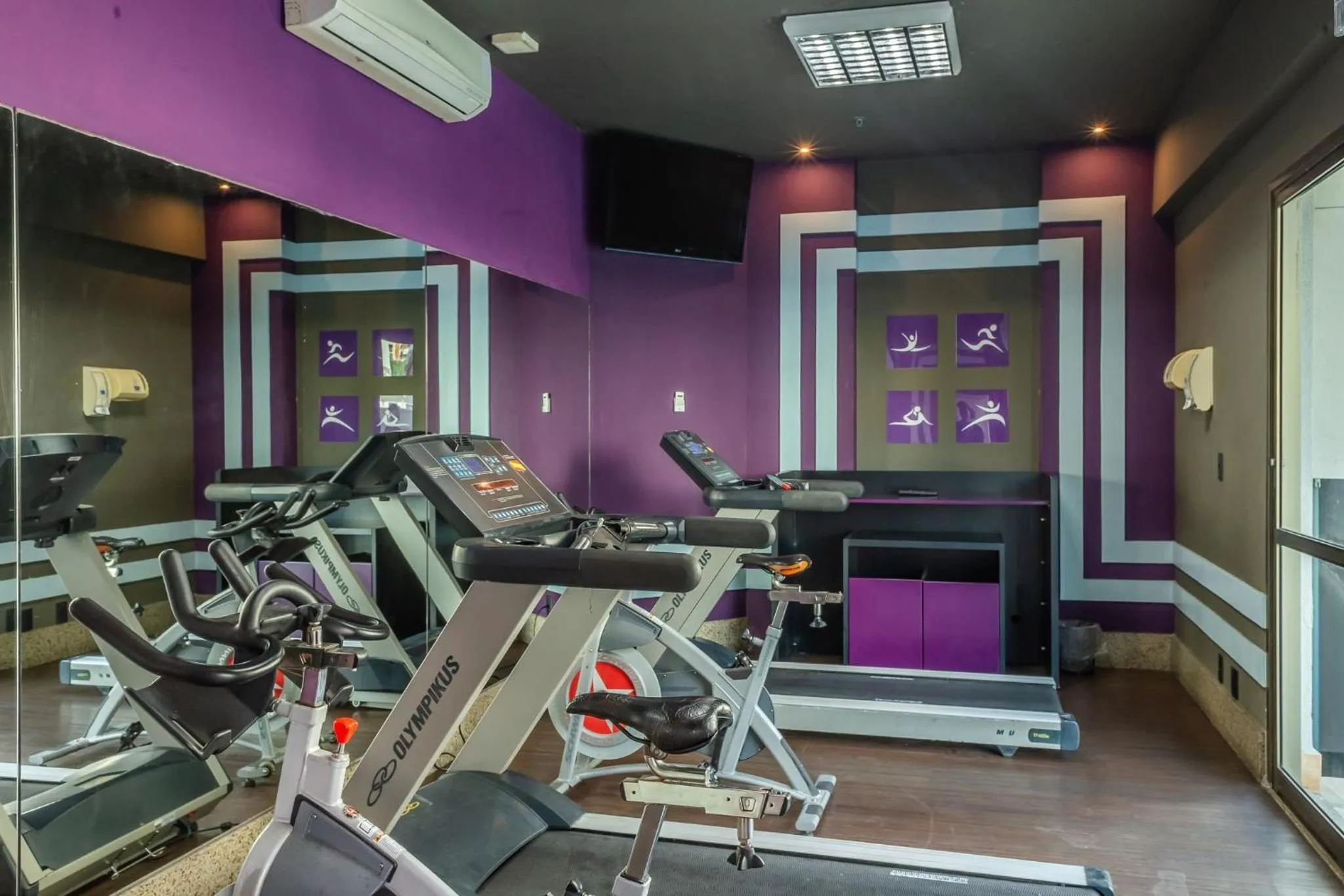 Fitness centre/facilities in Xtay Privilege Botafogo - Apartamentos a 6min da praia e próximo a Copacabana