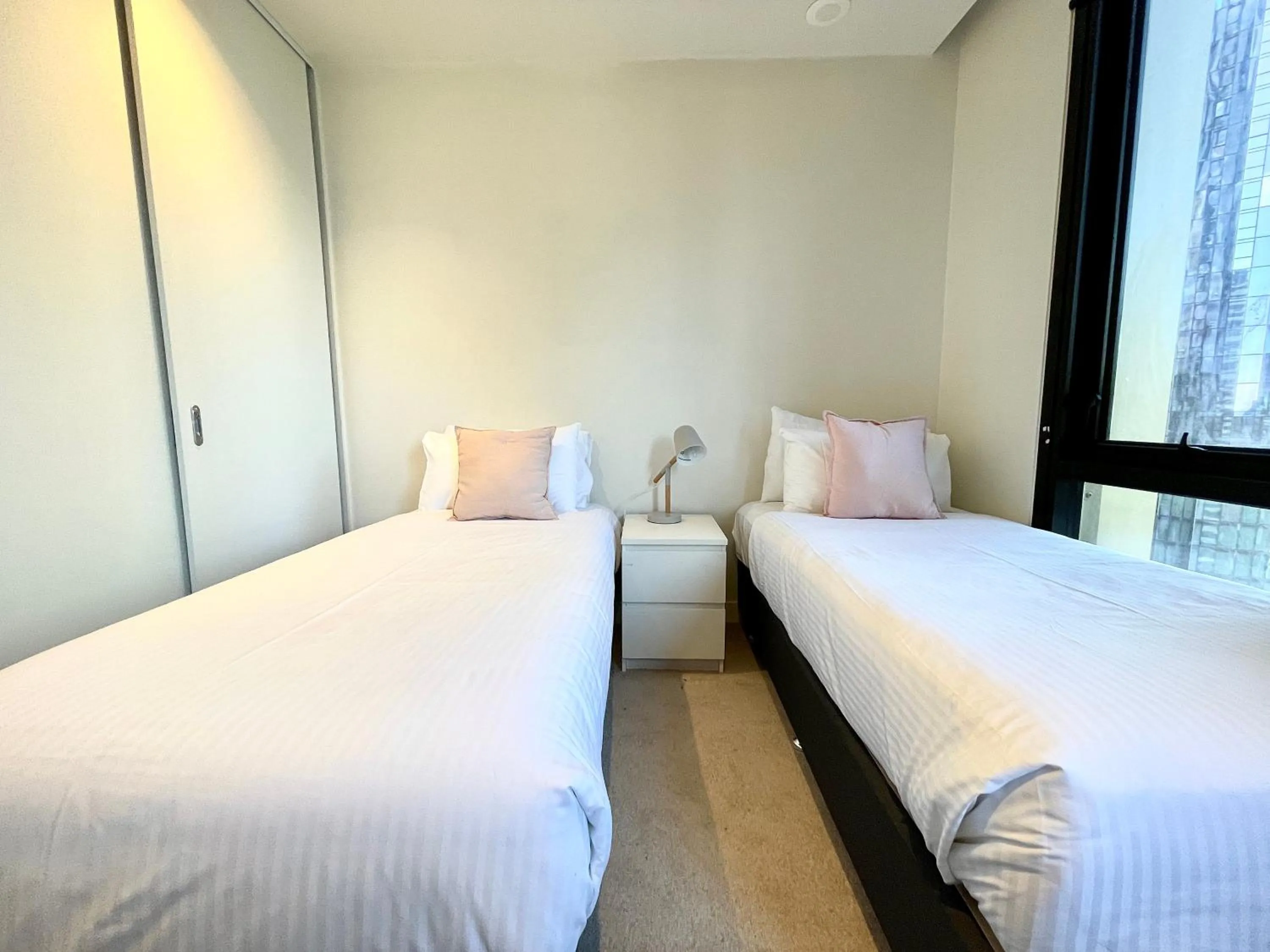 Bedroom, Bed in Readyset Apartments at Empire