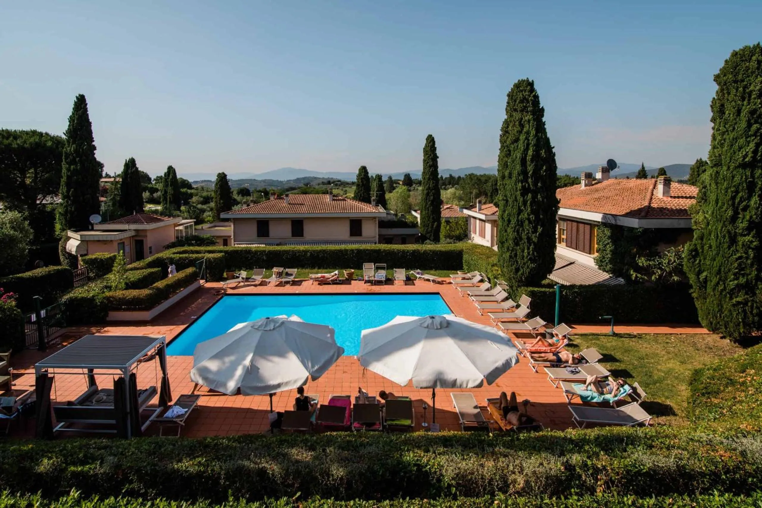 Pool view in Residence Poggio Golf Chianti Firenze