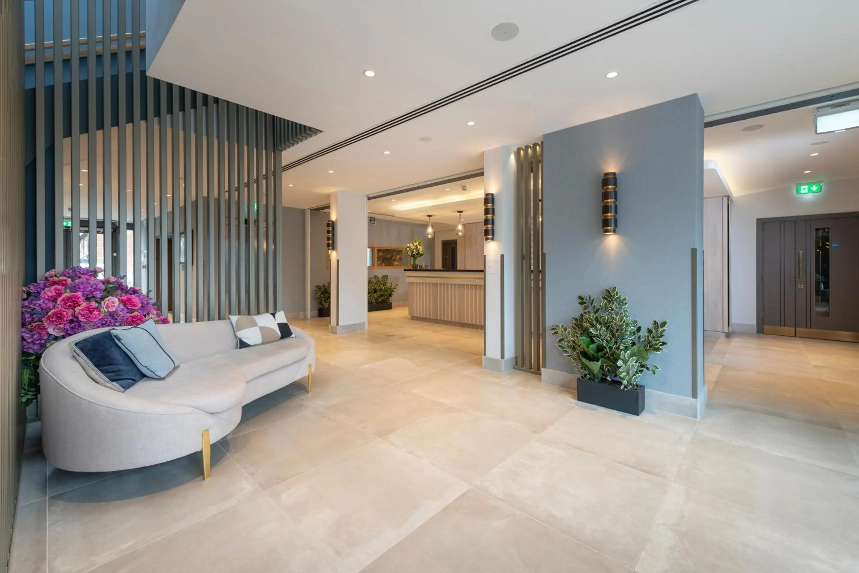 Lobby or reception in The Heyford Hotel