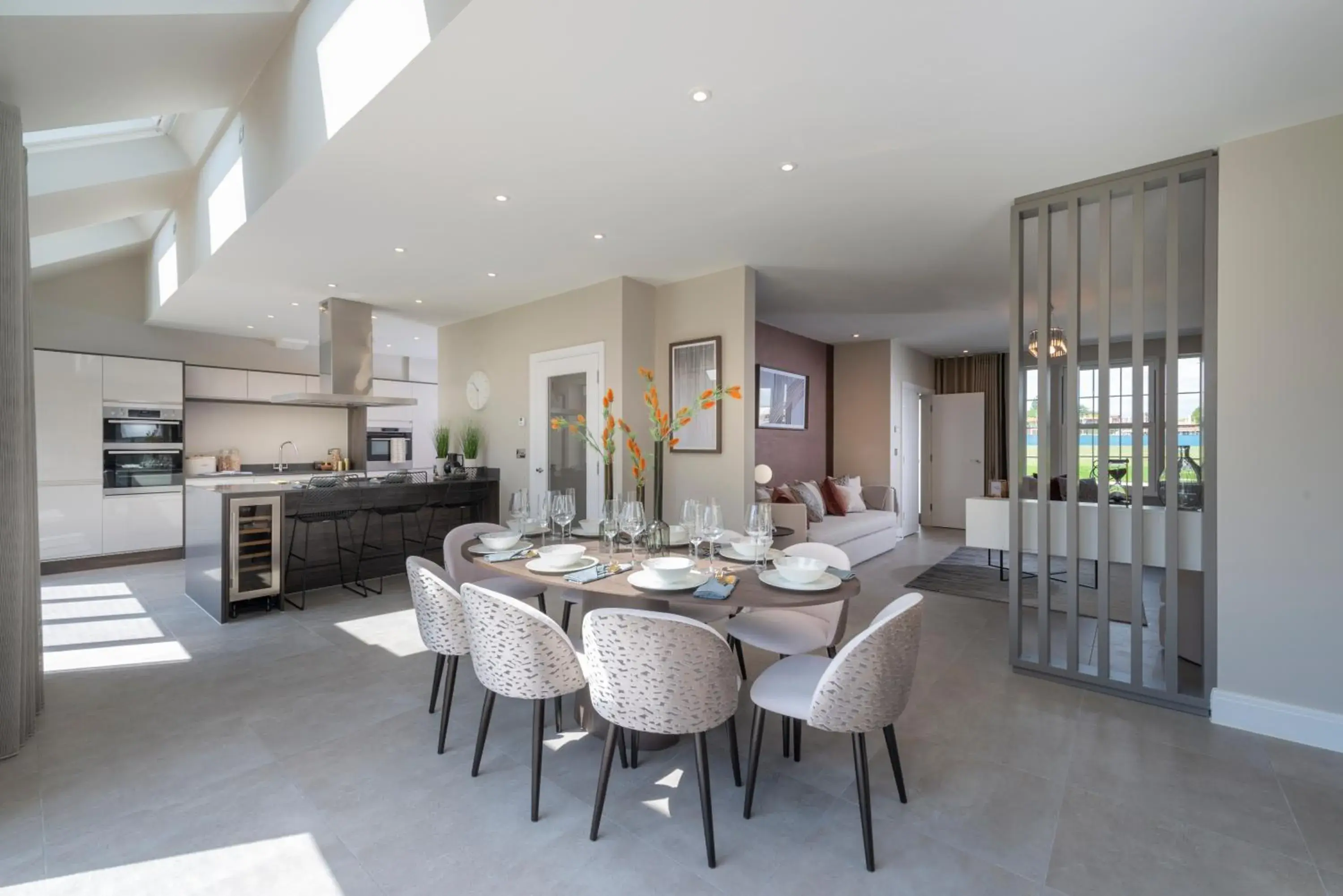 Five-Bedroom House in The Heyford Hotel Five-Bedroom House in The Heyford Hotel